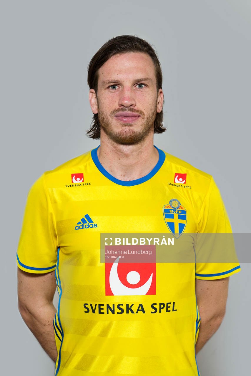 Gustav Svensson, spelare i Sveriges fotbollslandslag