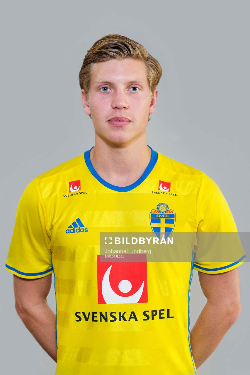 Alexander Fransson, spelare i Sveriges fotbollslandslag