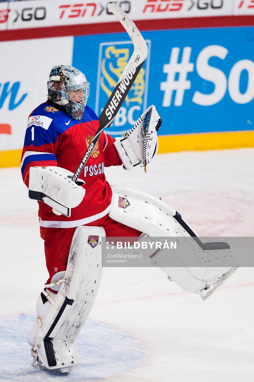 Rysslands målvakt Ilya Samsonov jublar