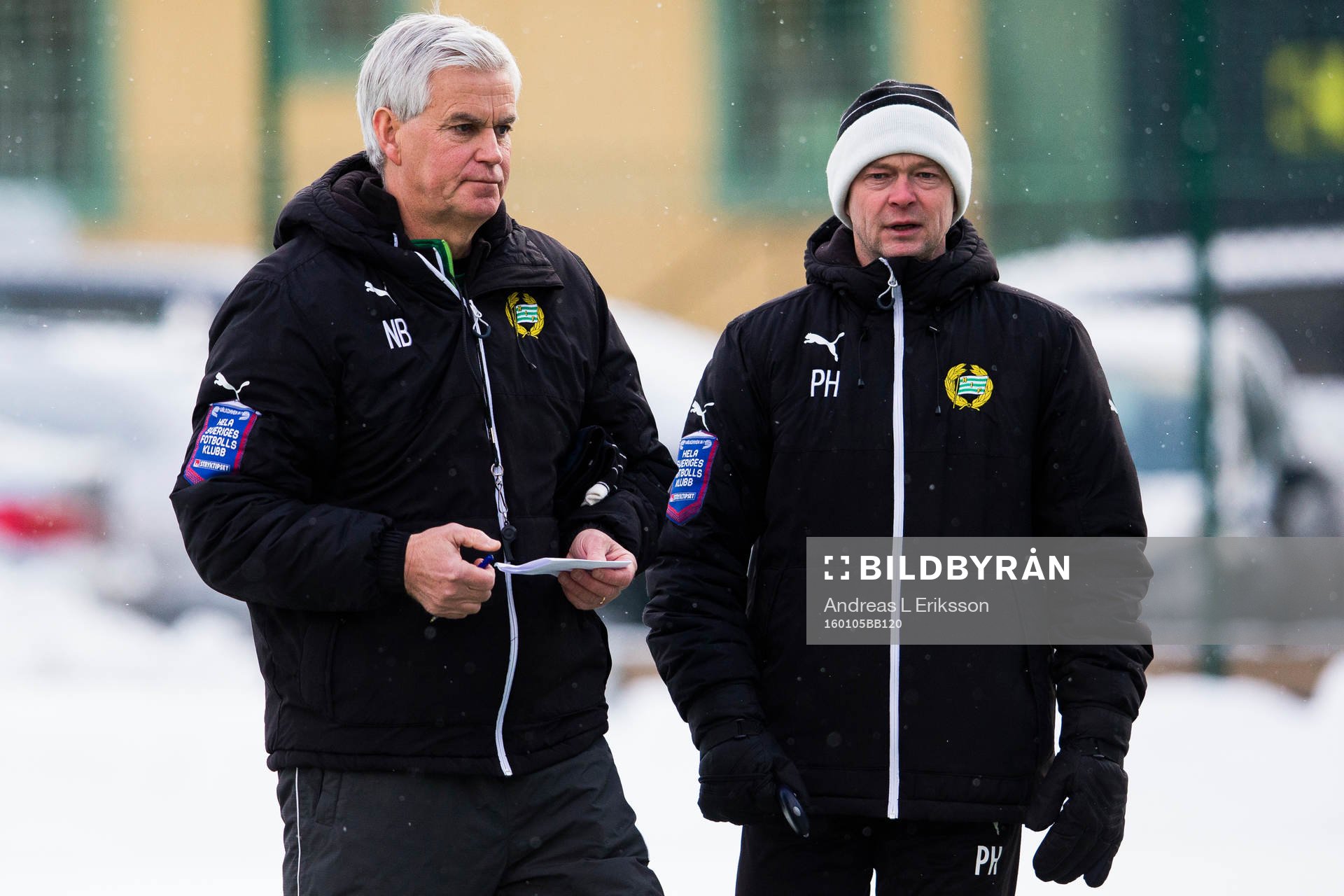 Hammarbys tränare Nanne Bergstrand och assisterande