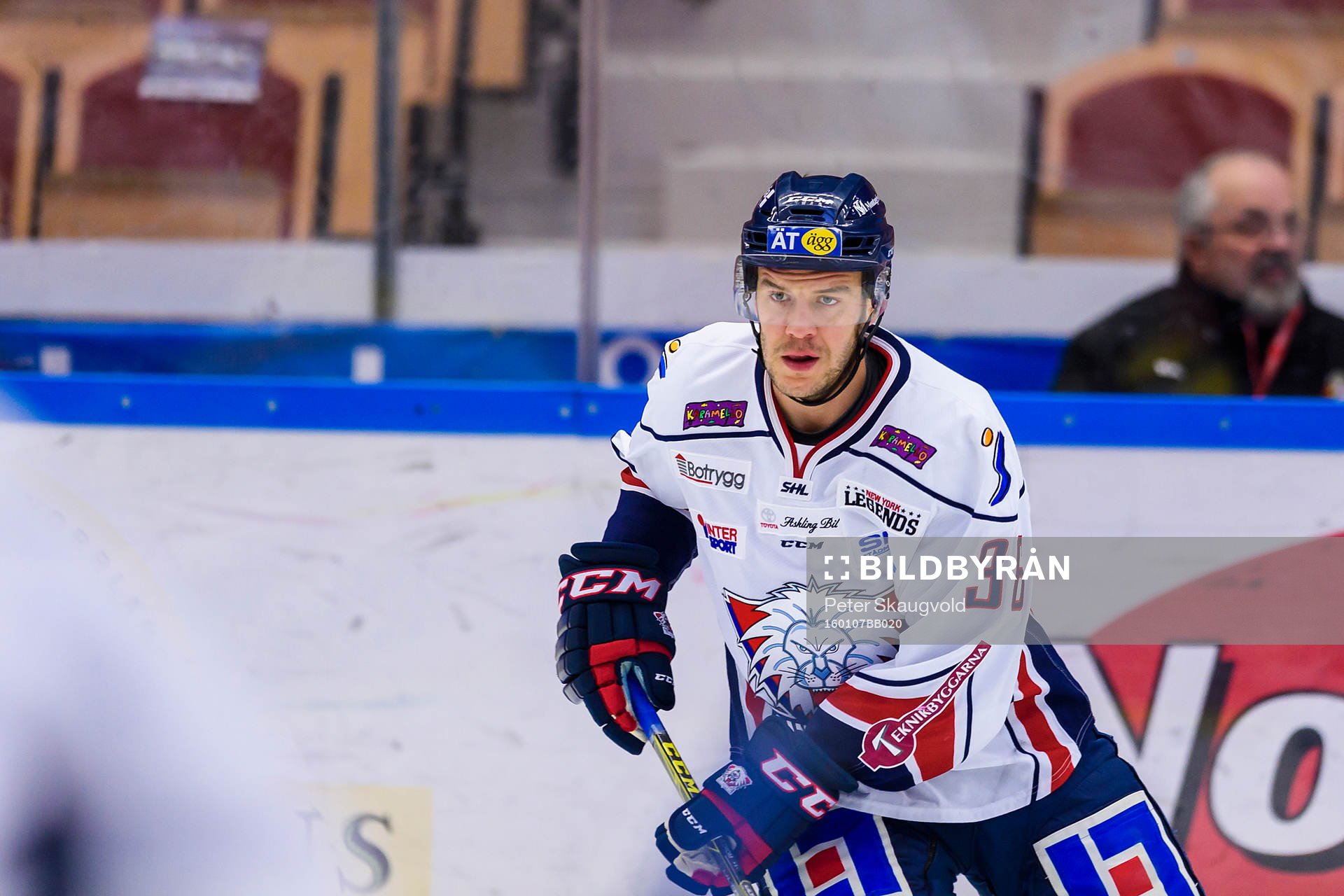 Linköpings Niklas Fogström på uppvärmningen
