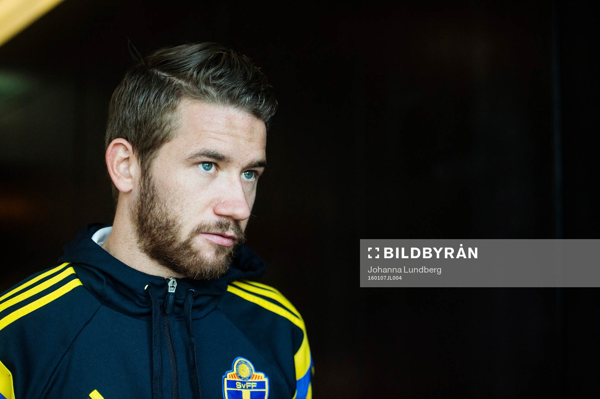 Marcus Rohdén blir intervjuad