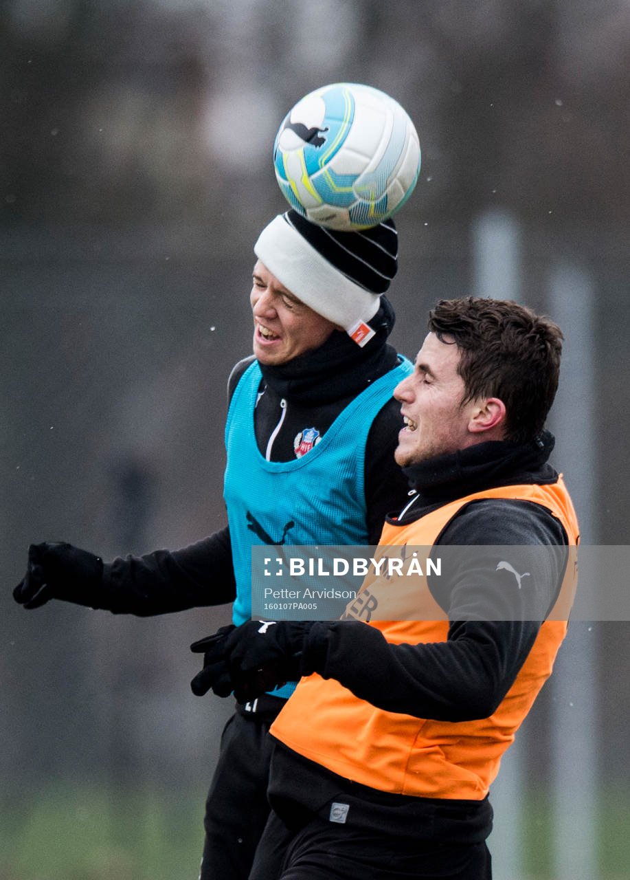 Helsingborgs Alexander Achinioti Jönsson och Jesper