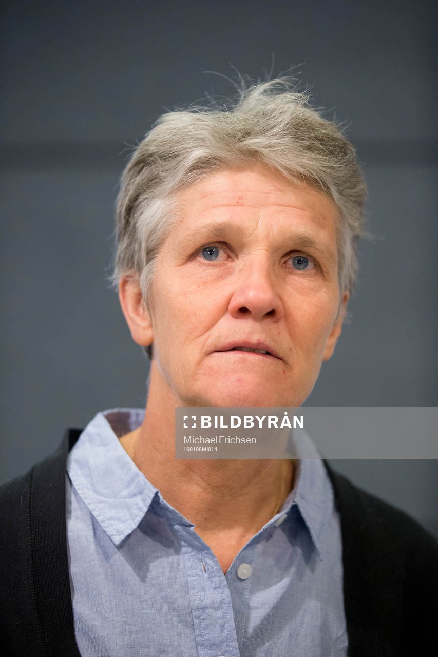 Sveriges förbundskapten i fotboll Pia Sundhage presenterar