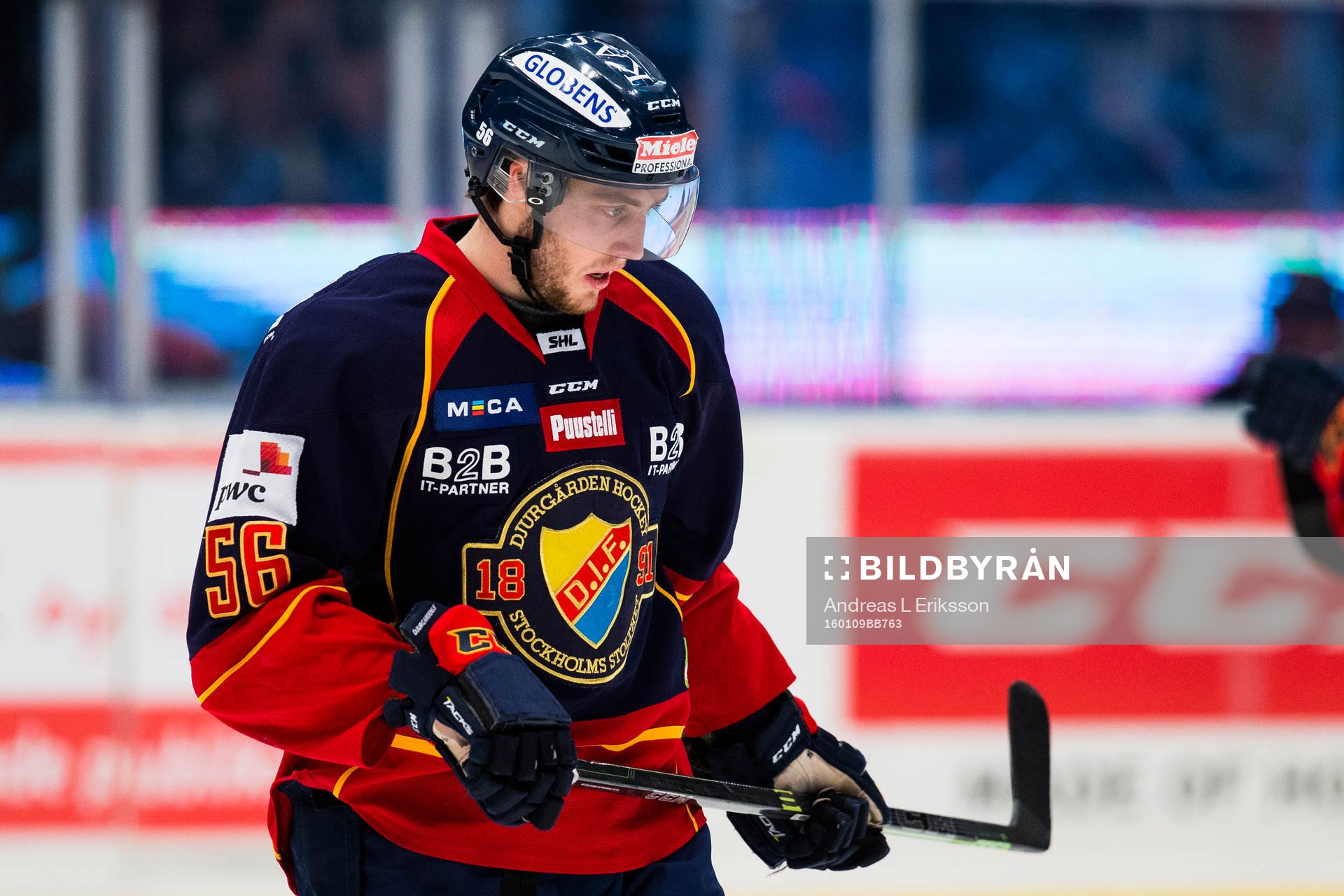 Djurgårdens Robin Norell ser deppig ut