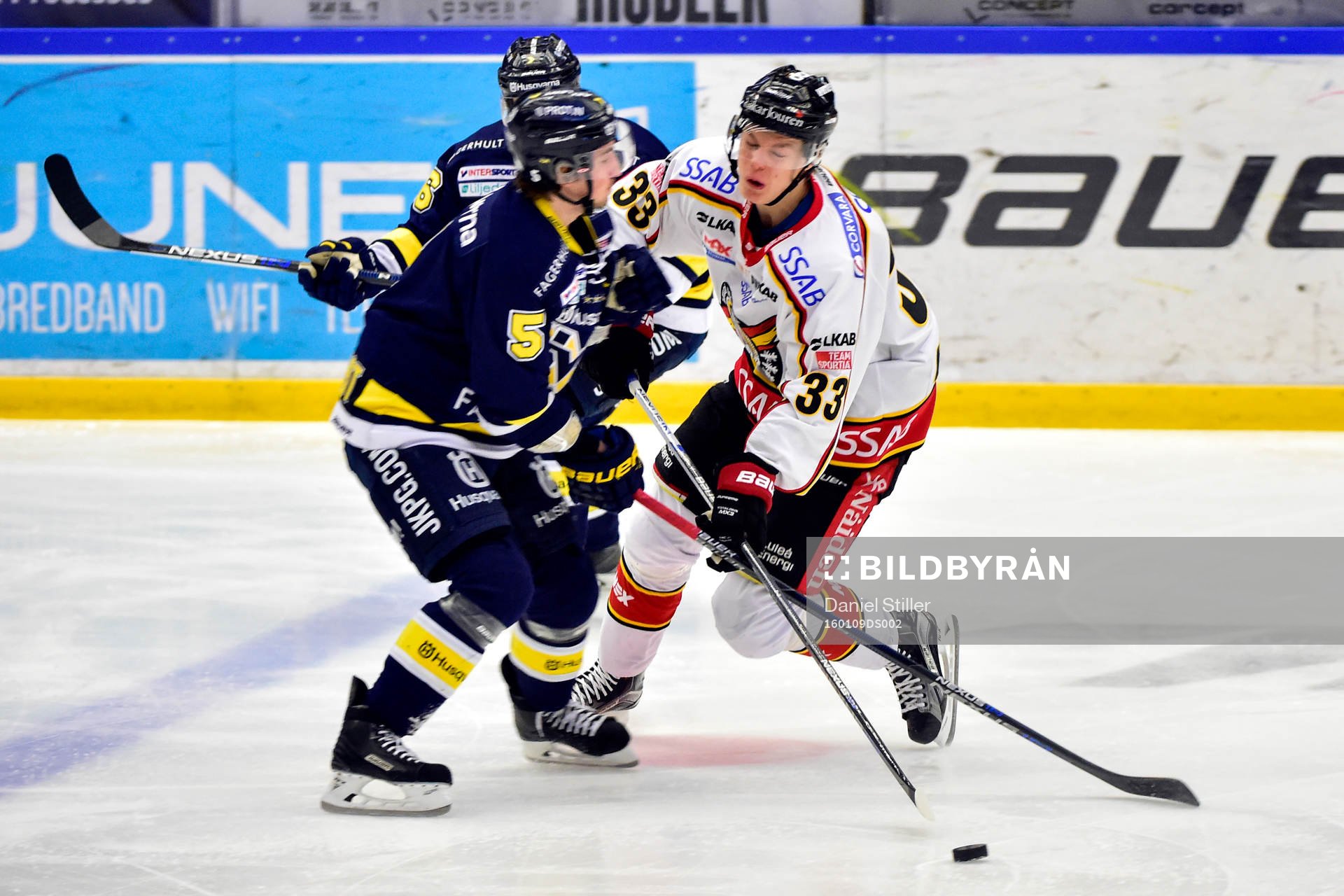 s Adam Almquist och Luleås Christopher Mastomäki