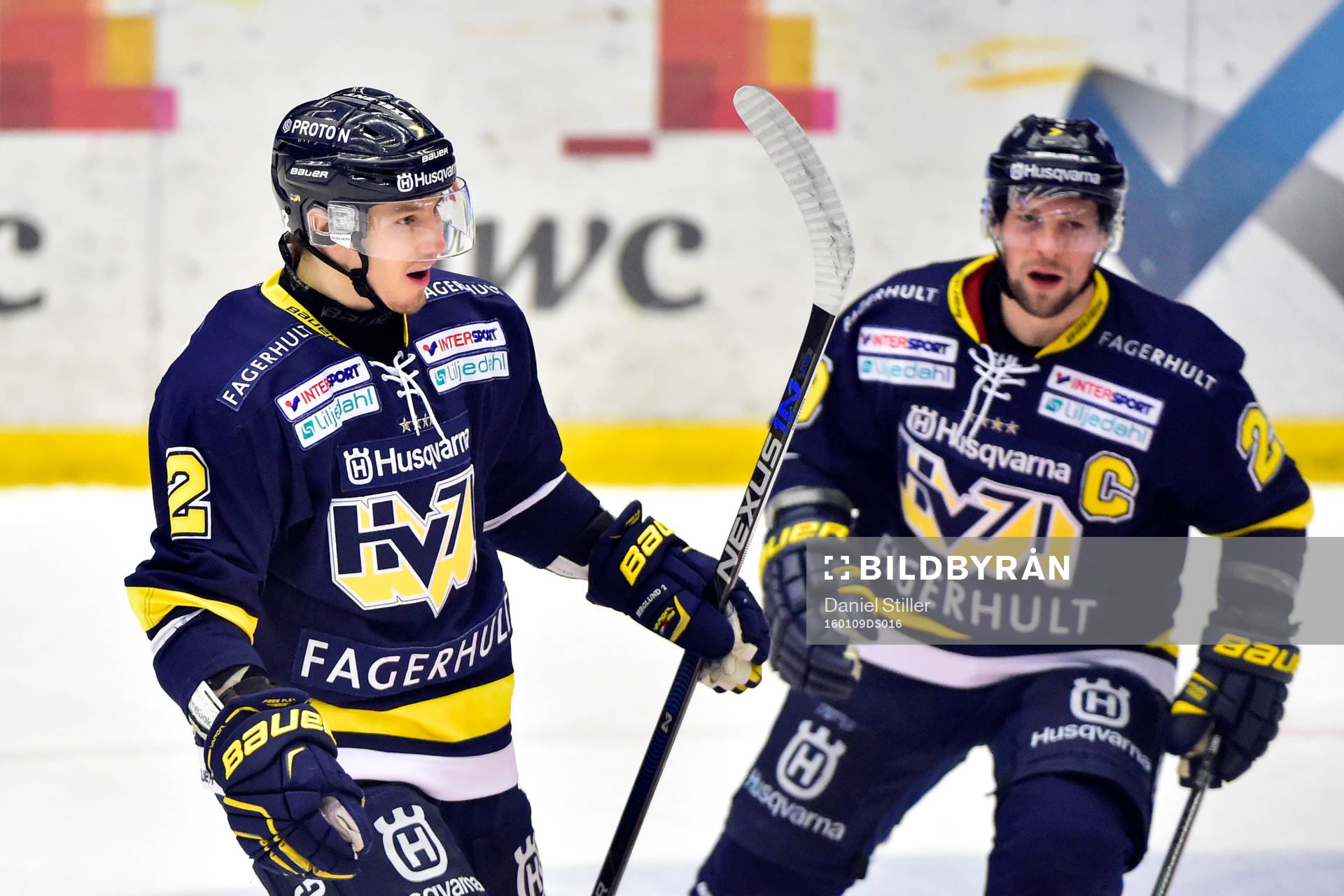 s Kristofer Berglund och Chris Abbott jublar