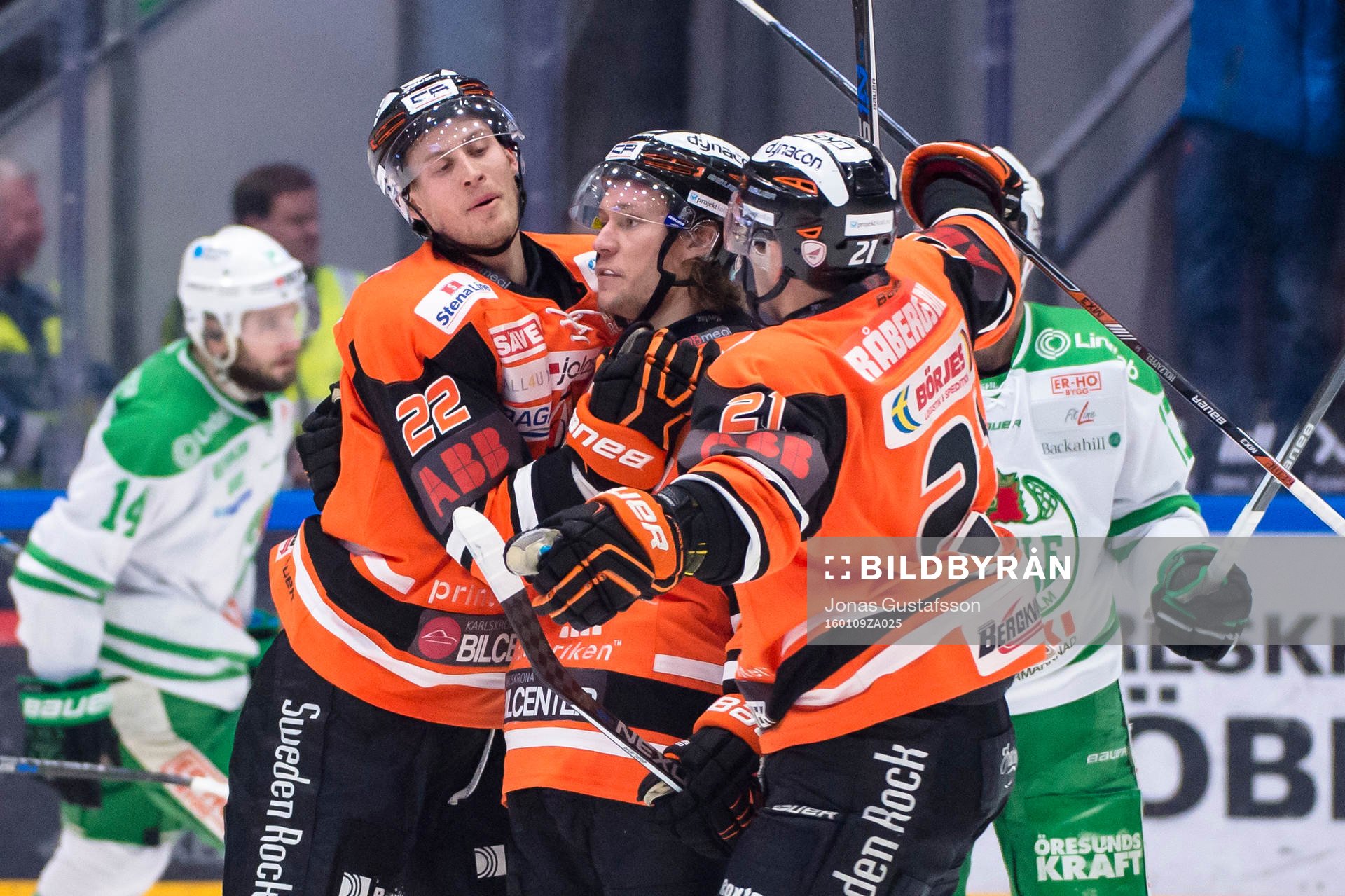 Karlskronas Jesper Olofsson jublar