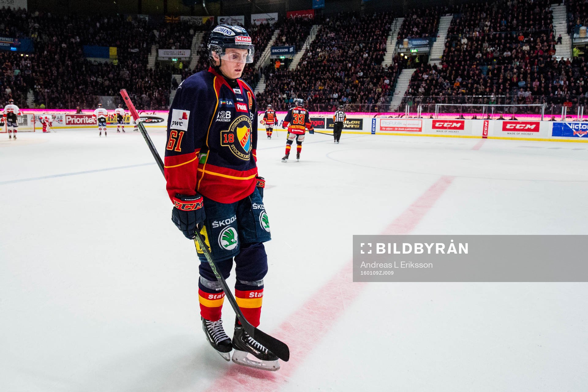 Djurgårdens Markus Ljungh ser deppig ut