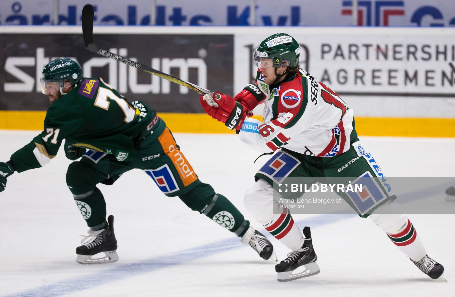Frölundas Anton Axelsson och Färjestads Travis