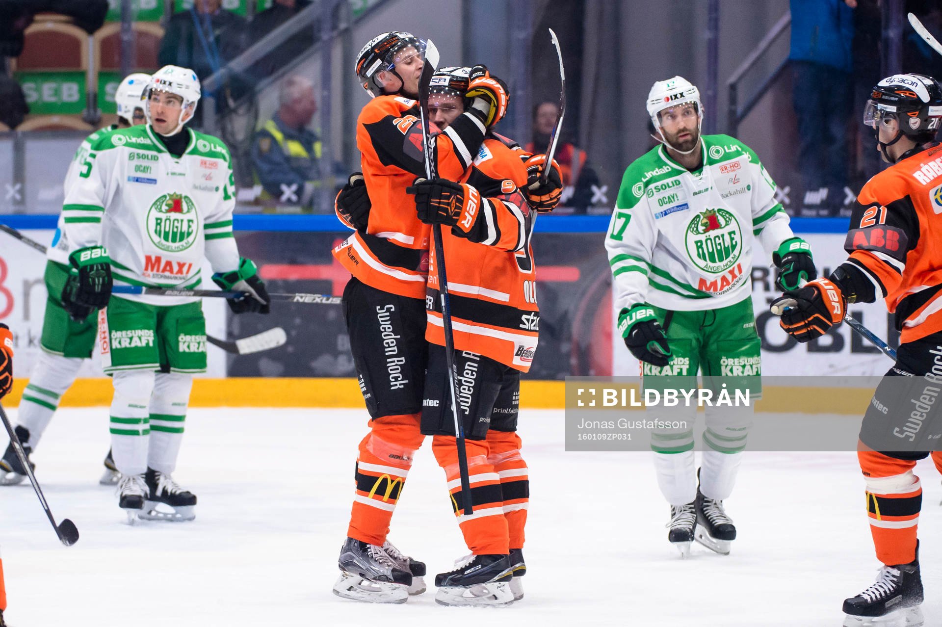 Karlskronas Jesper Olofsson  jublar