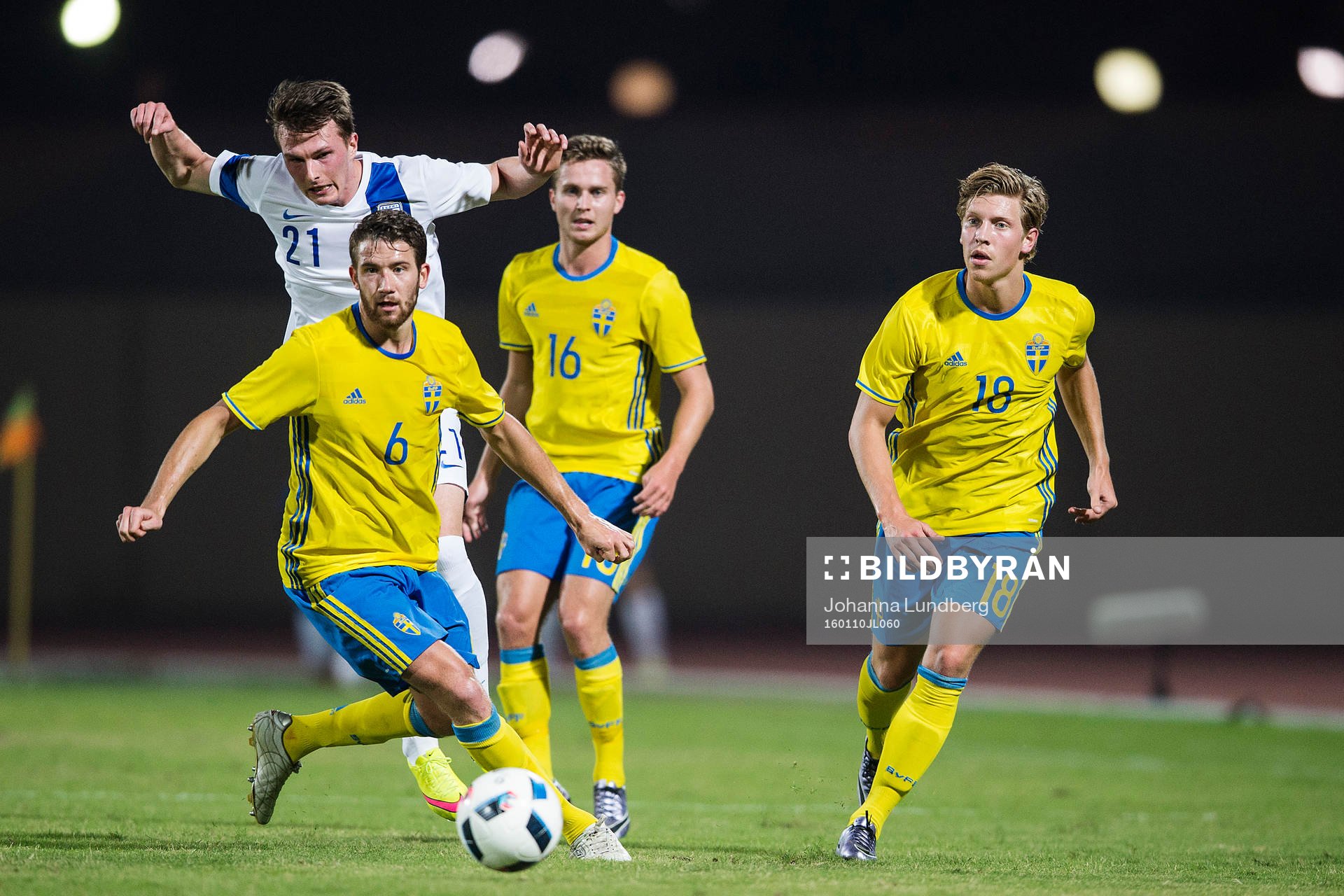 Sveriges Marcus Rohdén med Adam Lundqvist och Alexander