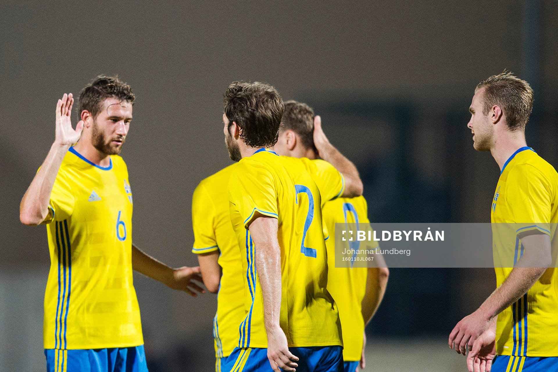 Sveriges Marcus Rohdén jublar med Emil Salomonsson