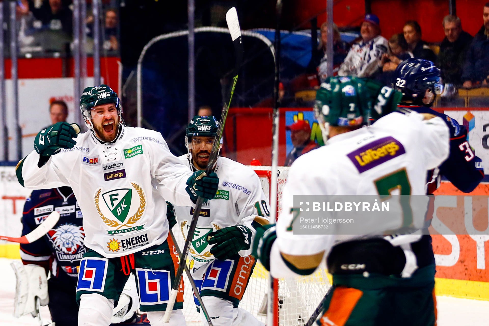 Färjestads Travis Turnbull jublar