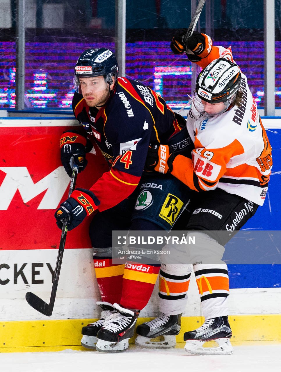 Djurgårdens Tobias Hage och Karlskronas Filip Cruseman