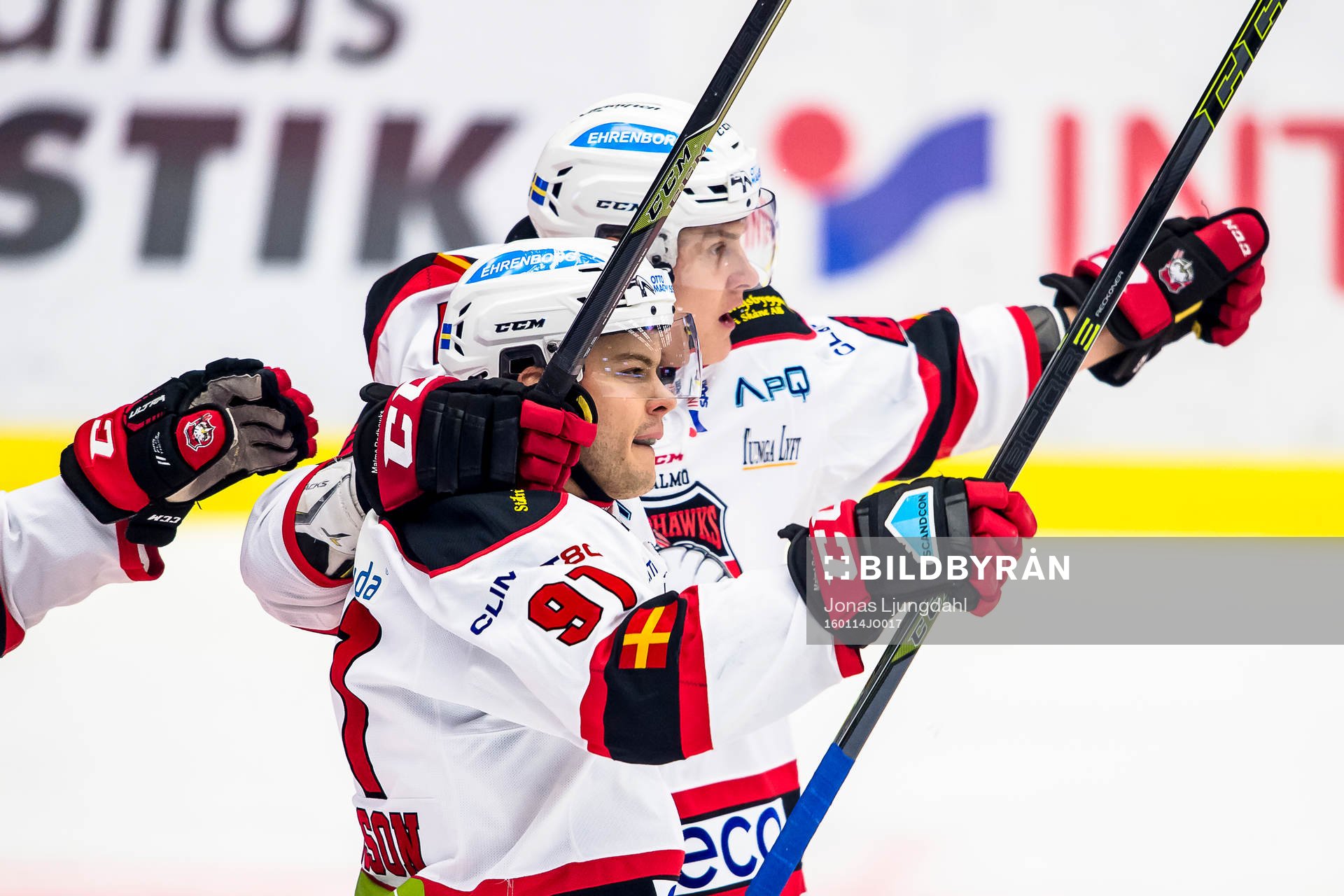 Malmö Redhawks Björn Svensson jublar