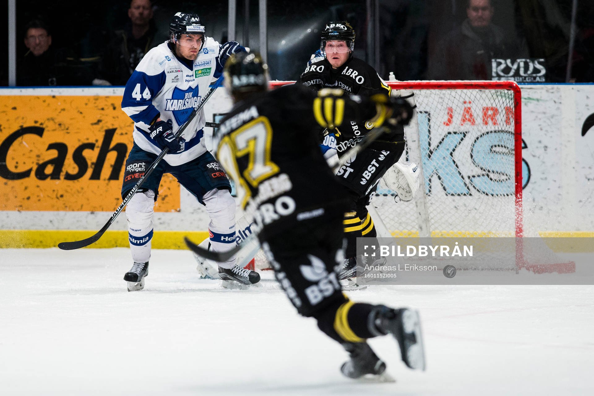 s Jacob Spångberg gör 2-3 för AIK på ett skott som går