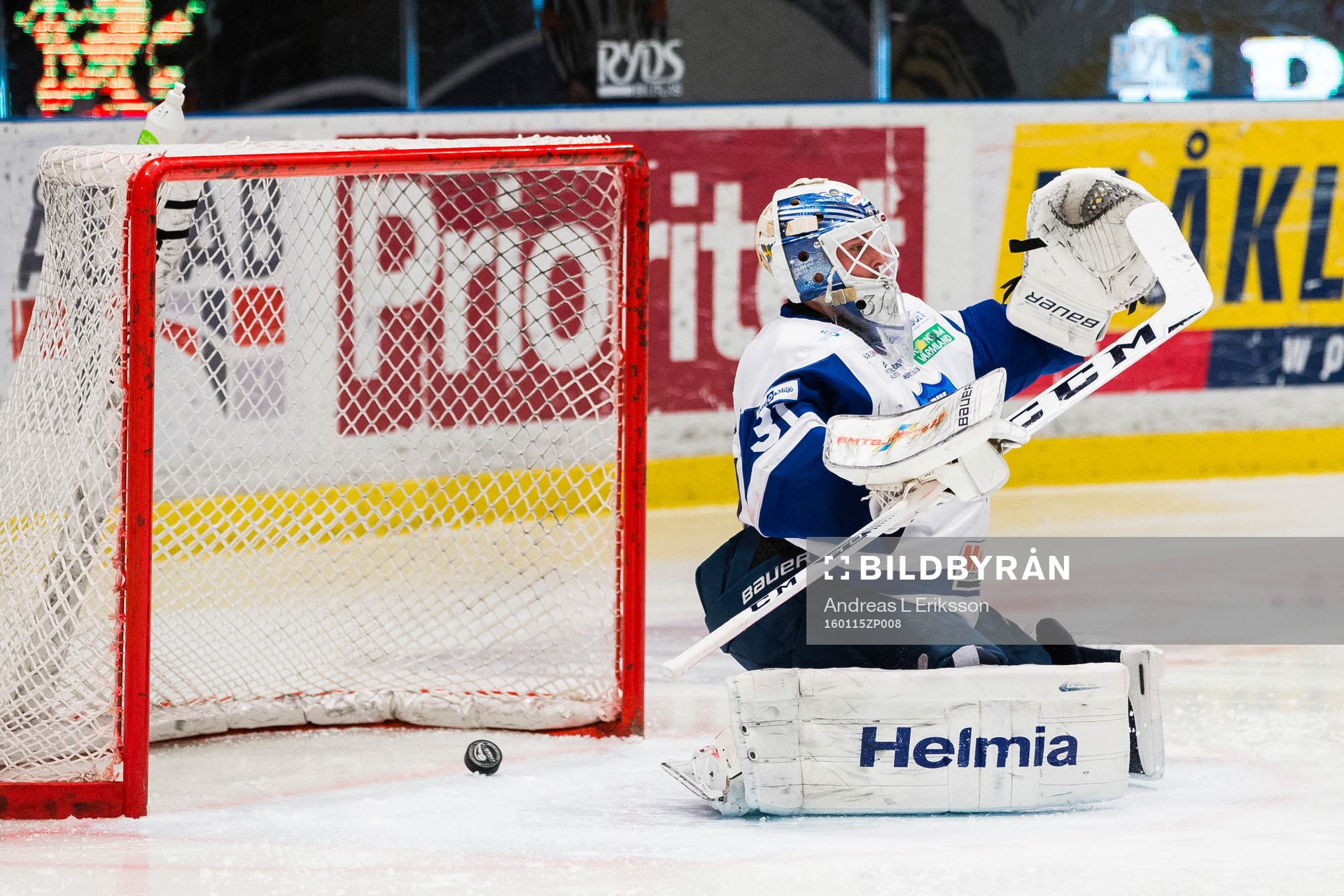 Karlskogas målvakt Joel Gistedt släpper in 3-3