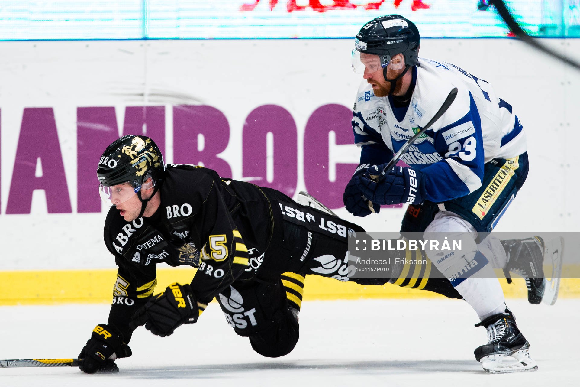 s Jonathan Andersson och Karlskogas Fredrik Höggren