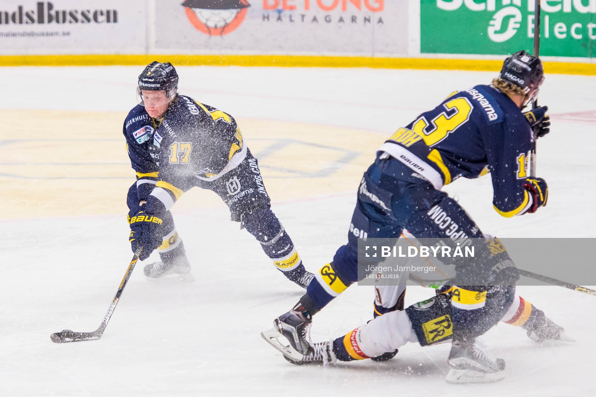 s Emil Johansson knycker pucken