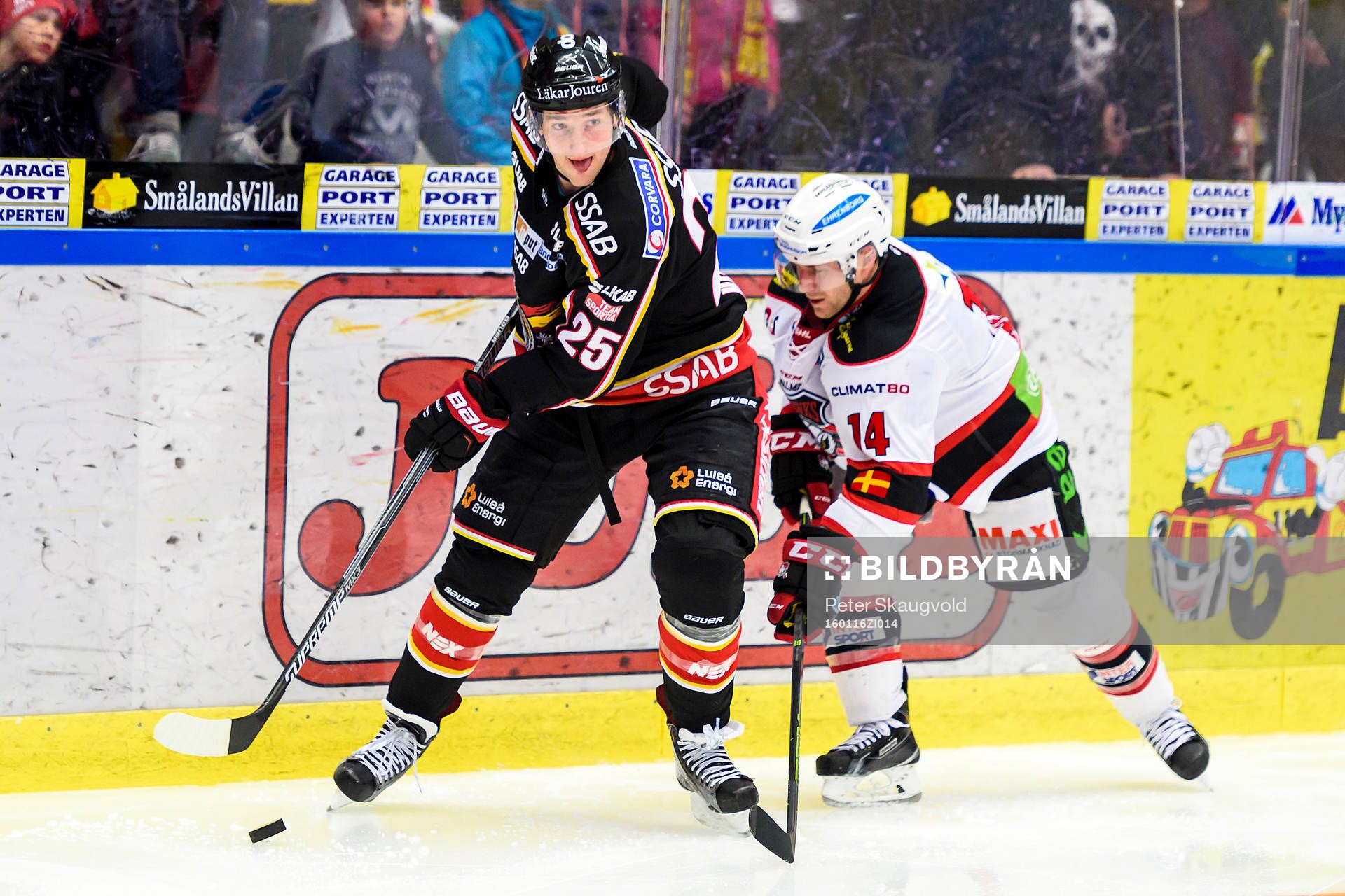 Luleås Anton Hedman och Malmö Redhawks Derek Meech