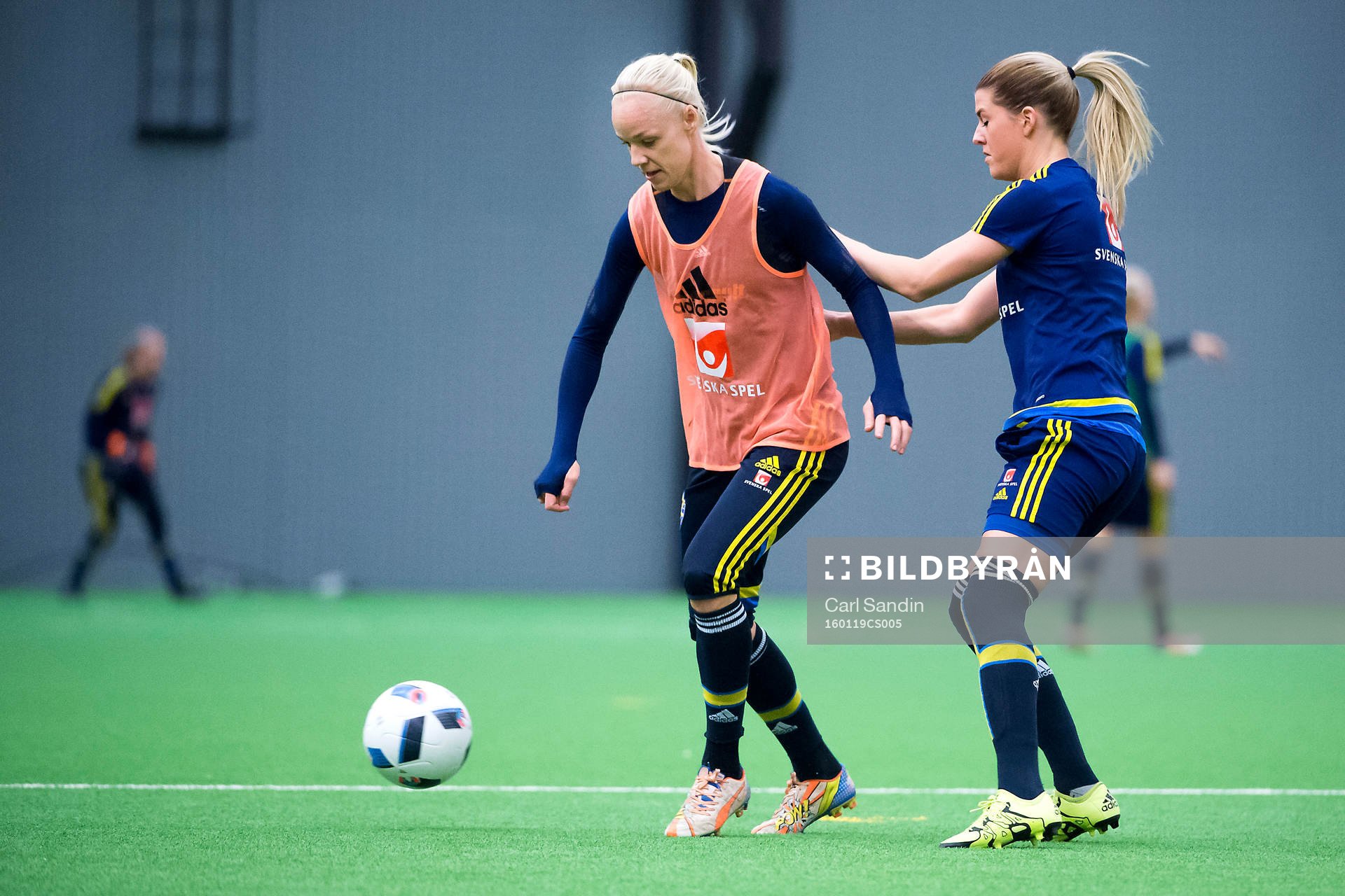 Caroline Seger och Olivia Schough