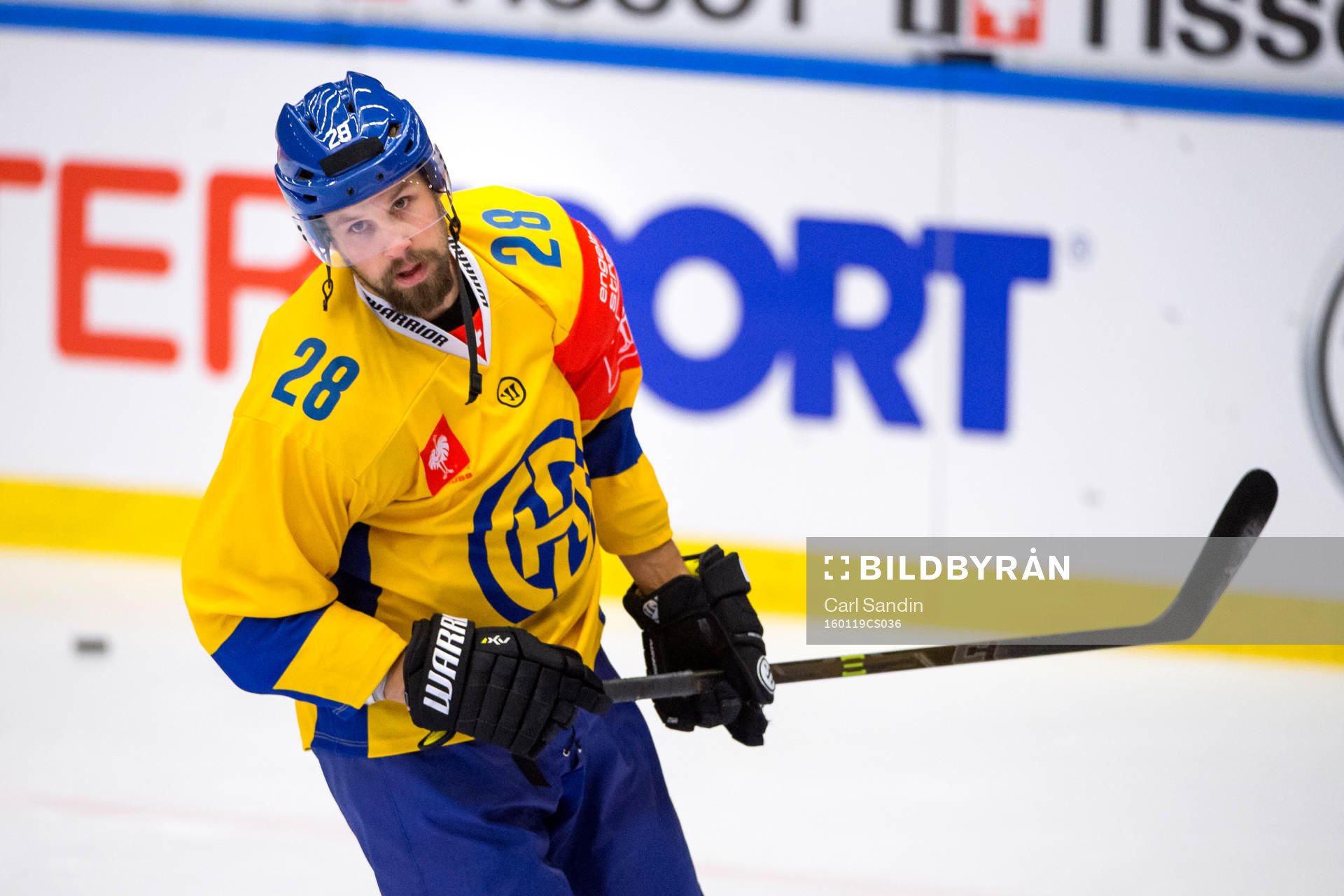 Davos Dick Axelsson värmer upp innan