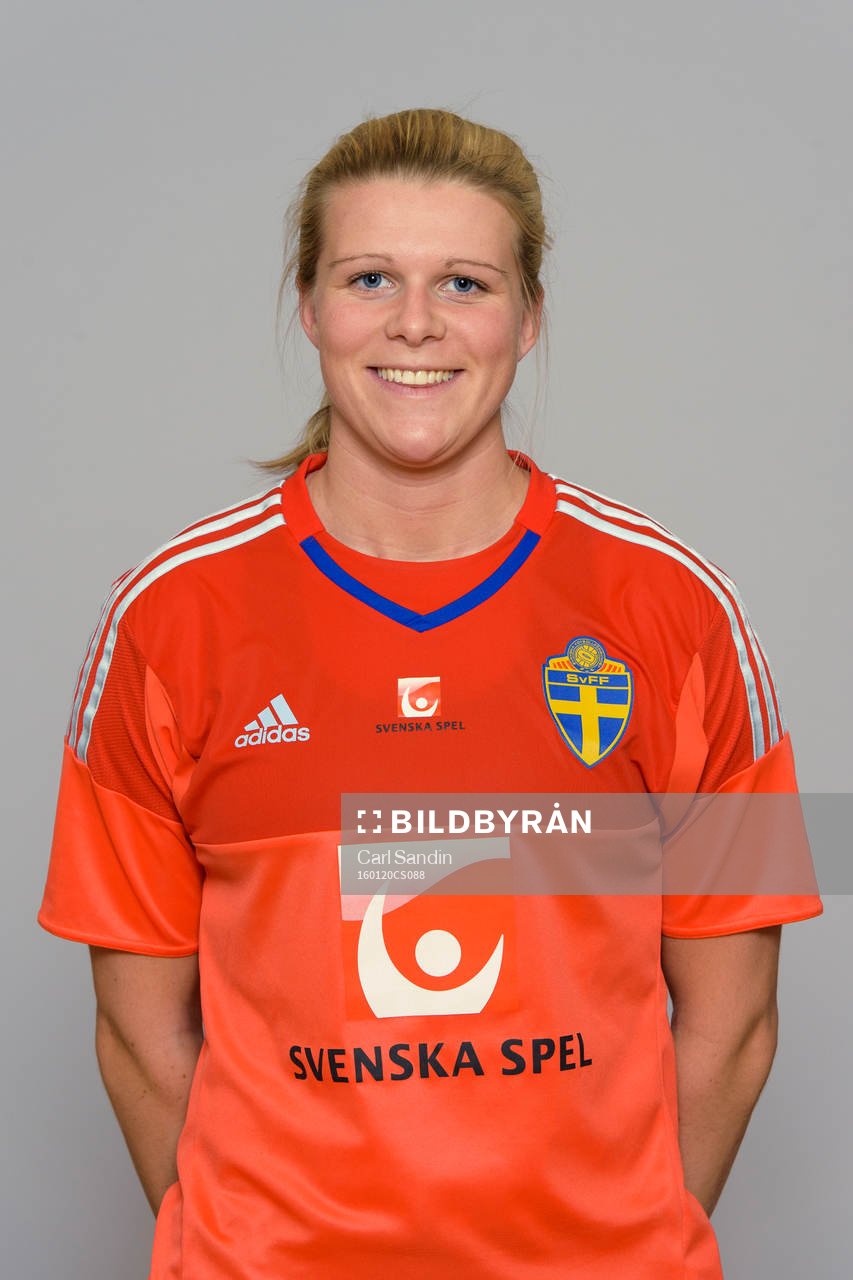 Sveriges målvakt Emelie Lundberg