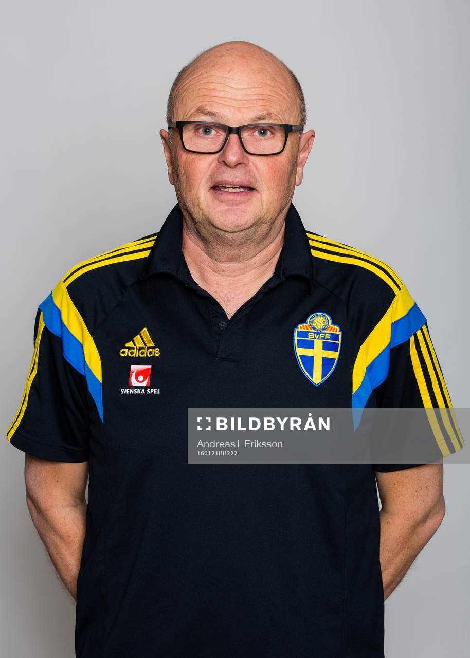 Förbundskapten Calle Barrling i F19/U20-landslaget