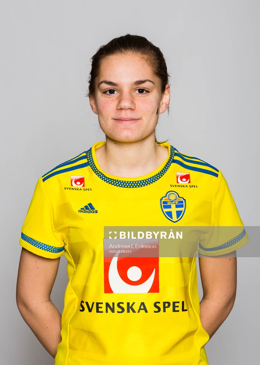Sarah Mellouk i F19/U20-landslaget