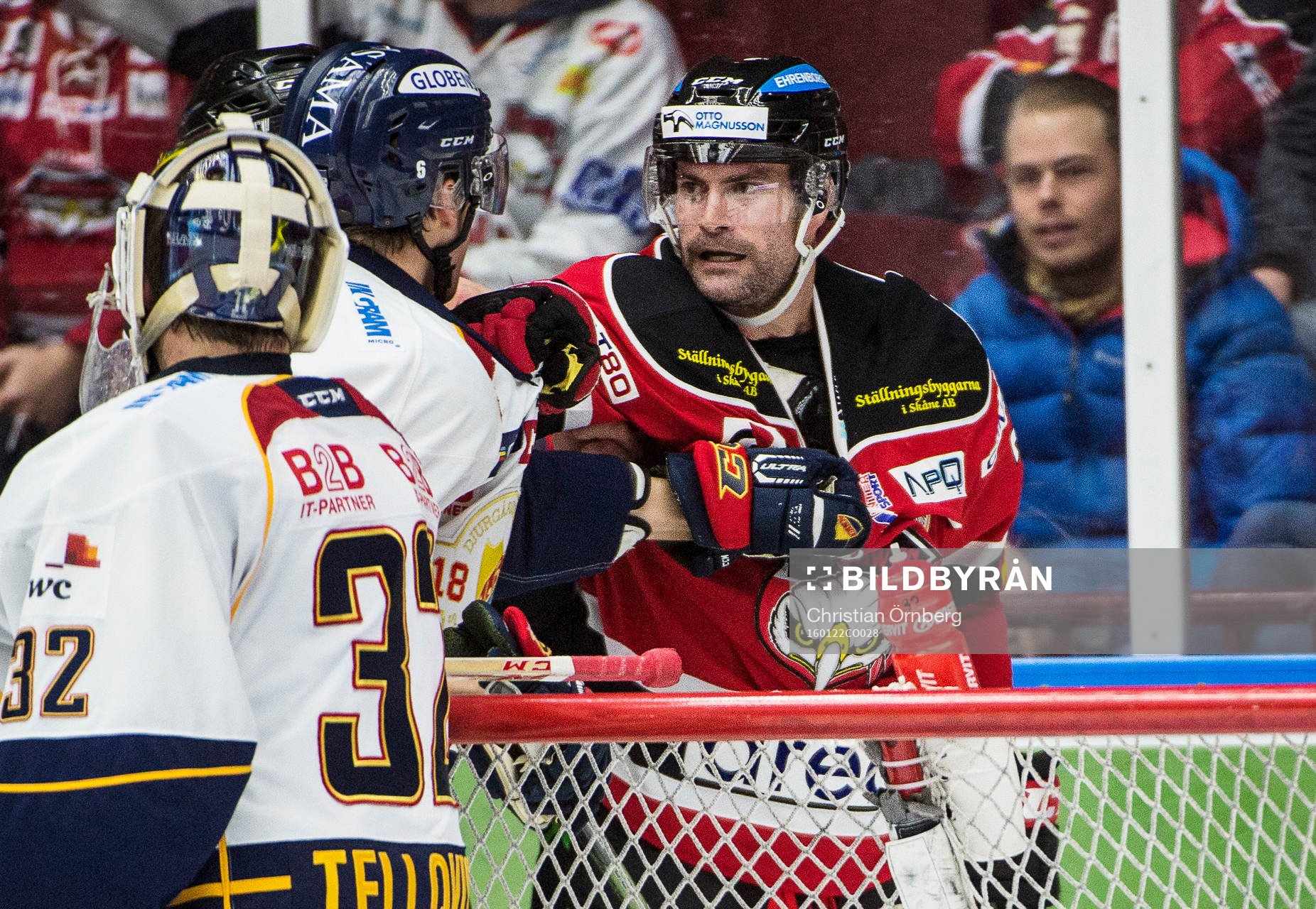 Malmö Redhawks Kent McDonell i bråk med Djurgårdens