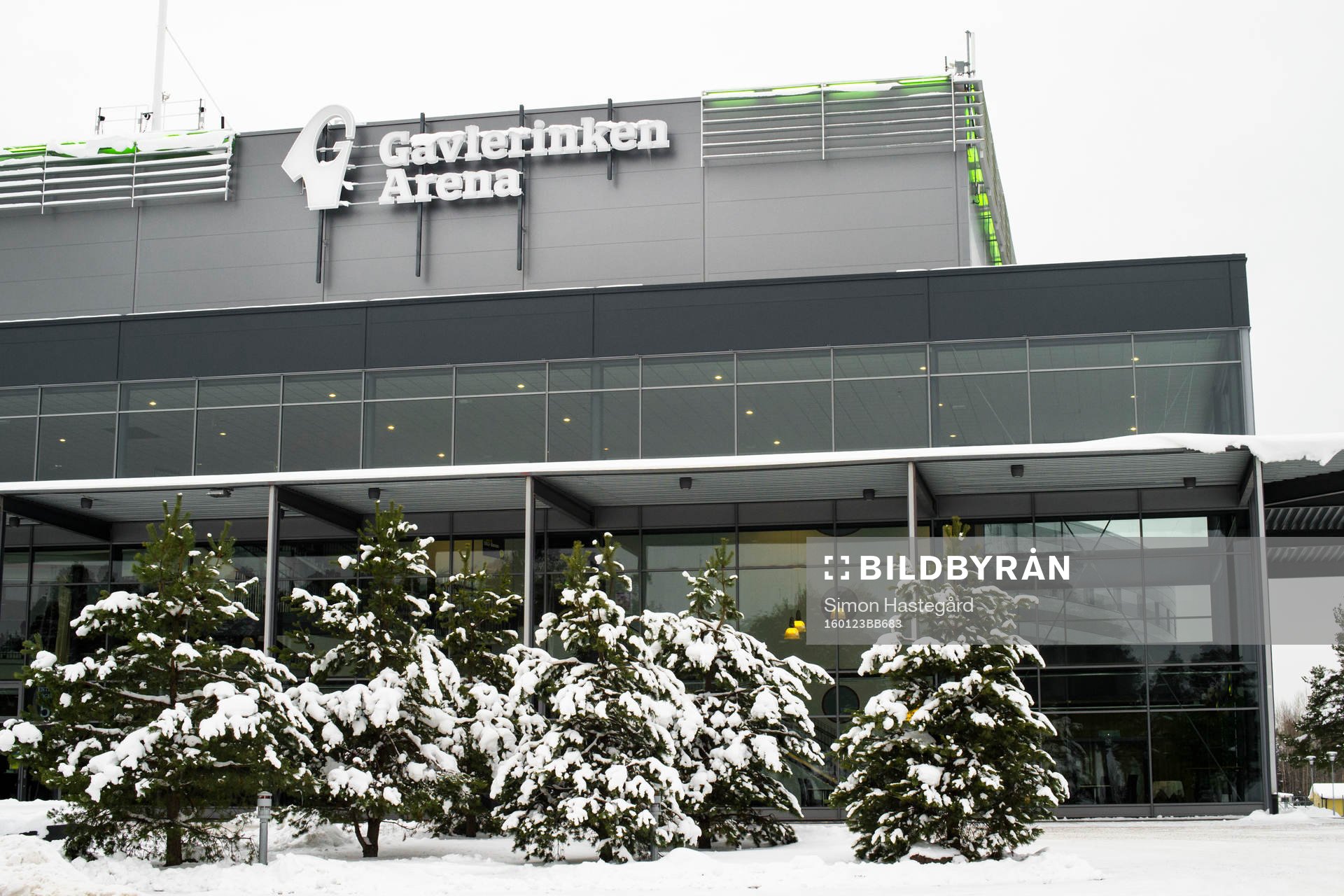 Exteriörbild på Gavlerinken Arena före ishockeymatchen i