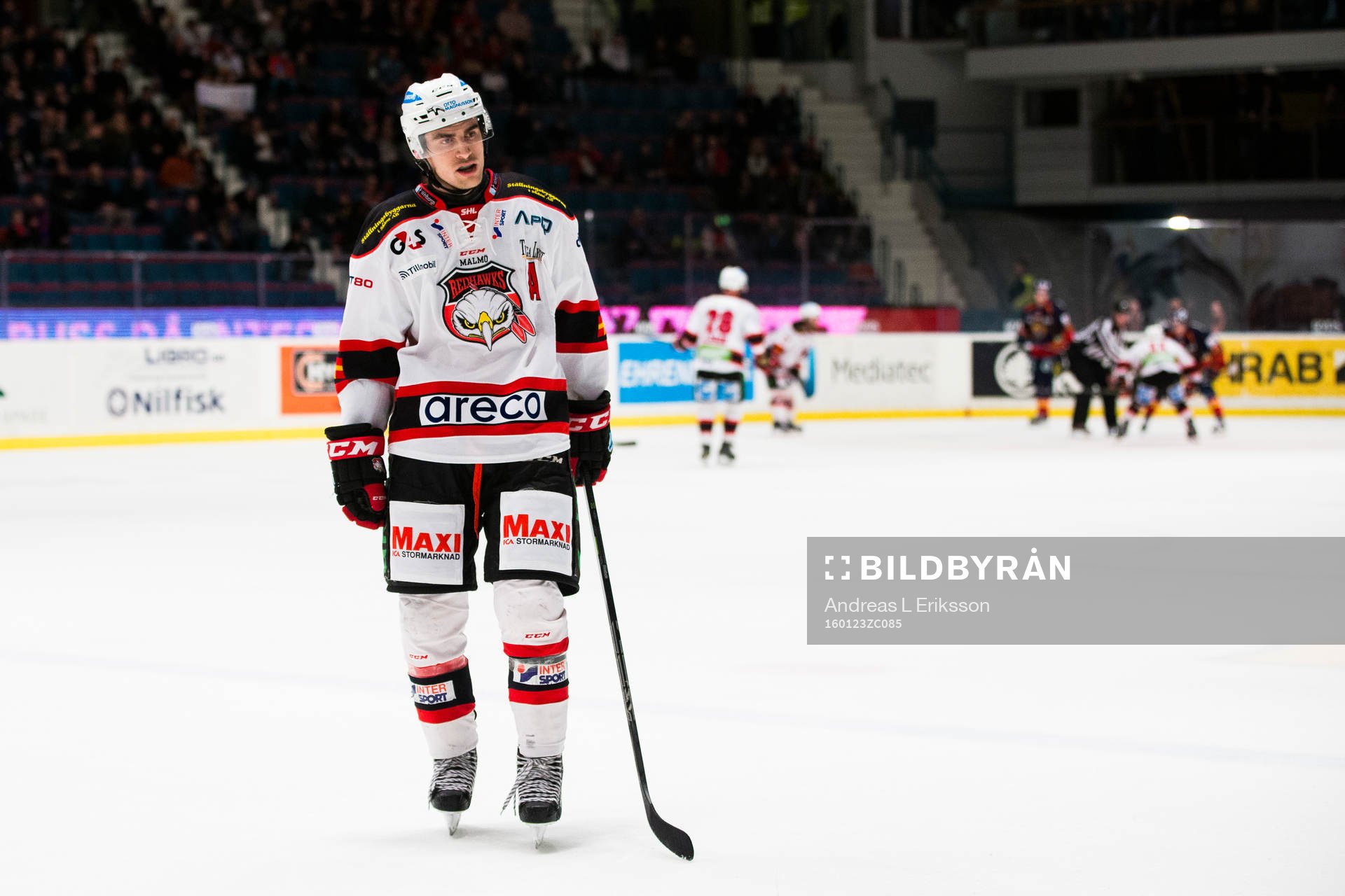 Malmö Redhawks Nils Andersson ser deppig ut