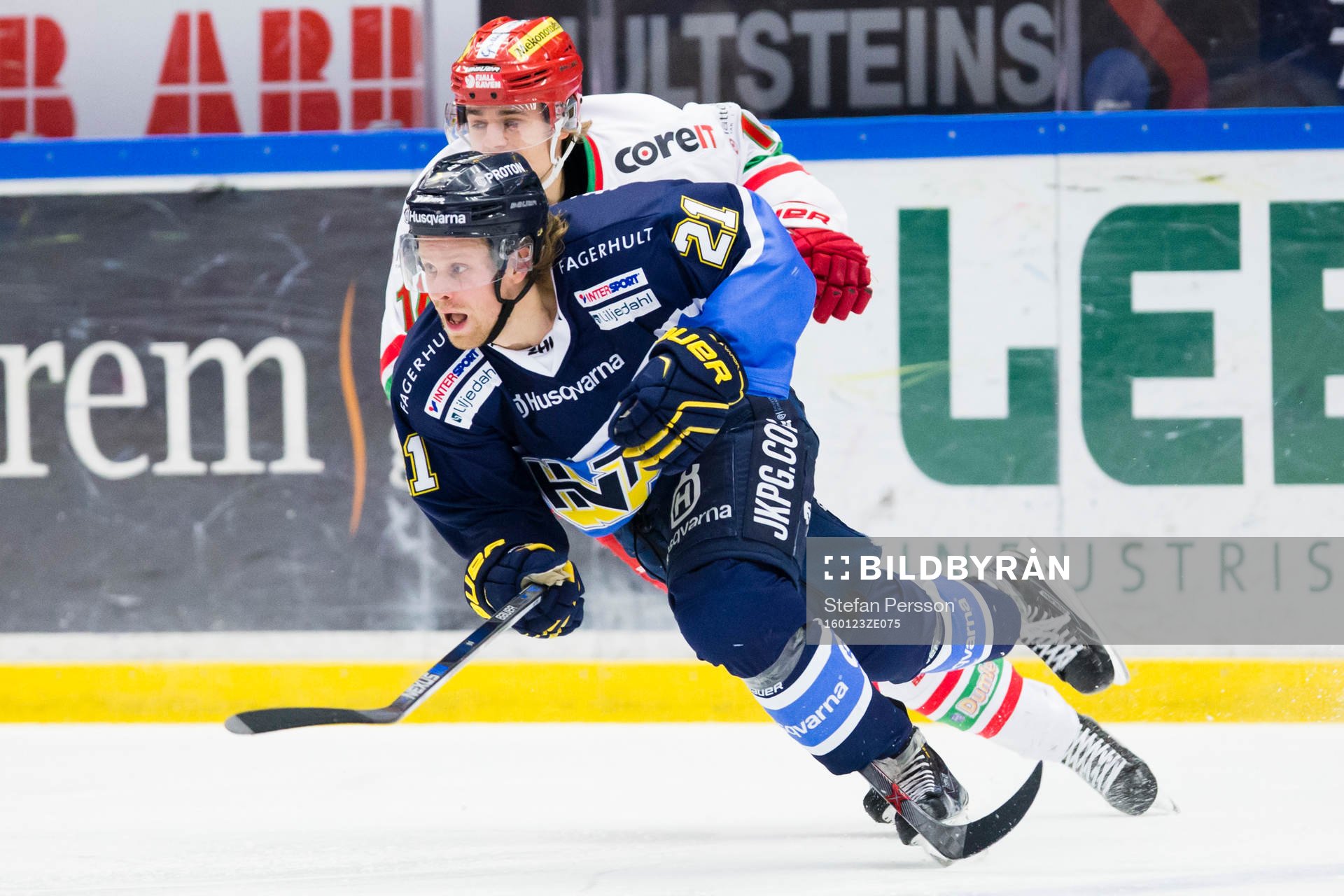 s Mattias Tedenby mot Modos Emil Pettersson