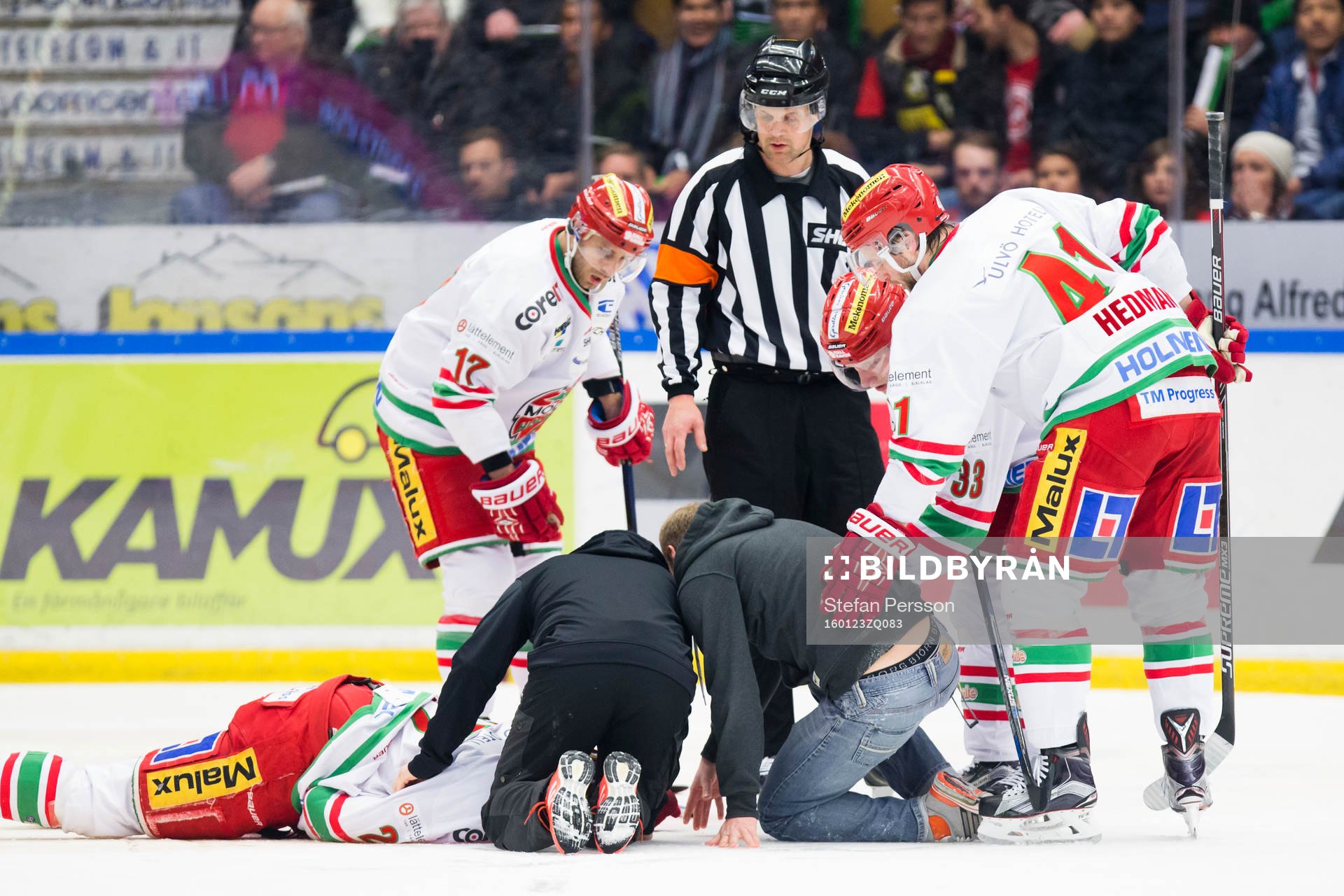 s Chris Campoli (ej i bild)