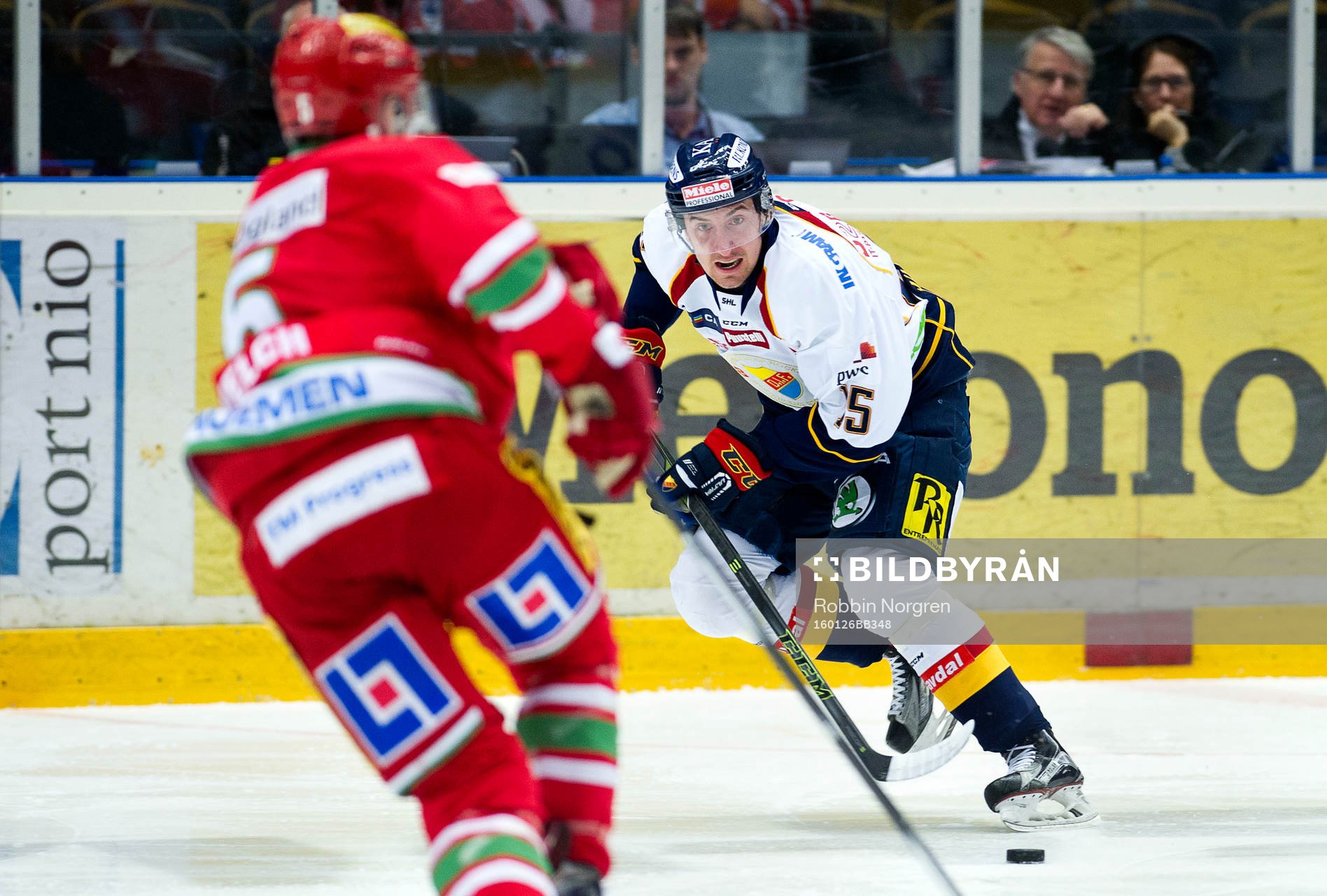 Modos Noah Welch och Djurgårdens Albin Ludin