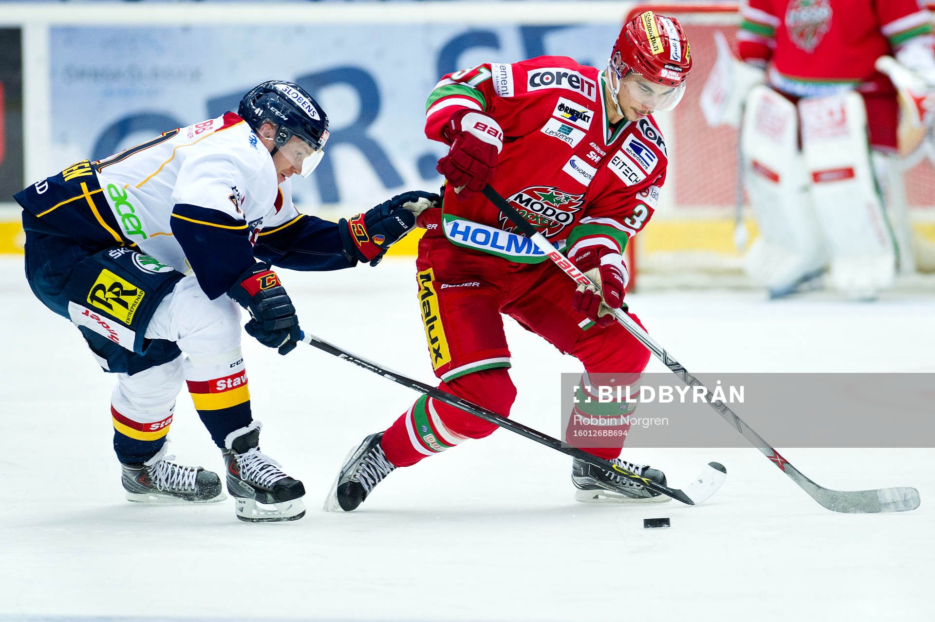 Djurgårdens Patrick Thoresen och Modos Gustav Possler