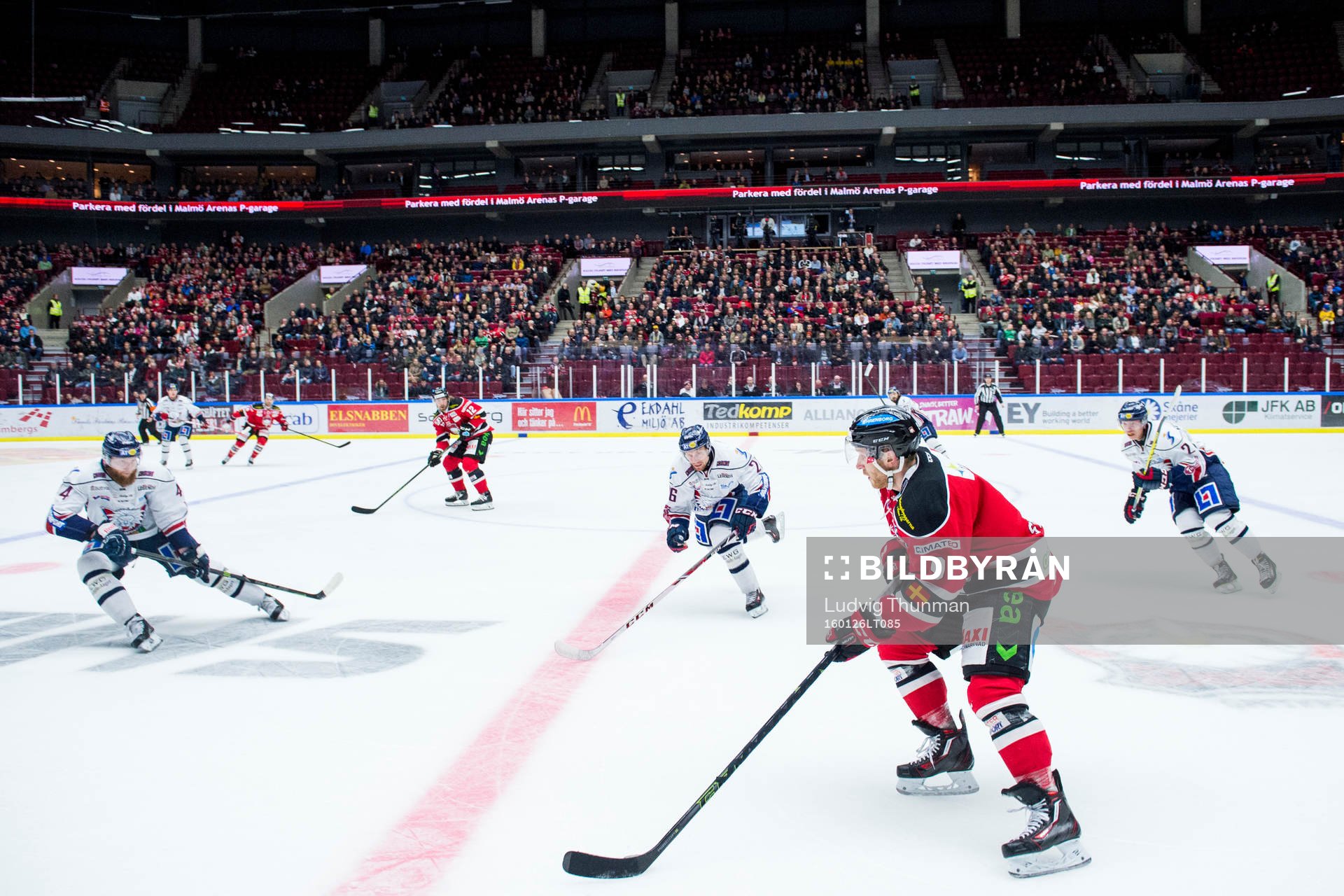 Översiktsbild över ishockeymatchen i SHL mellan Malmö