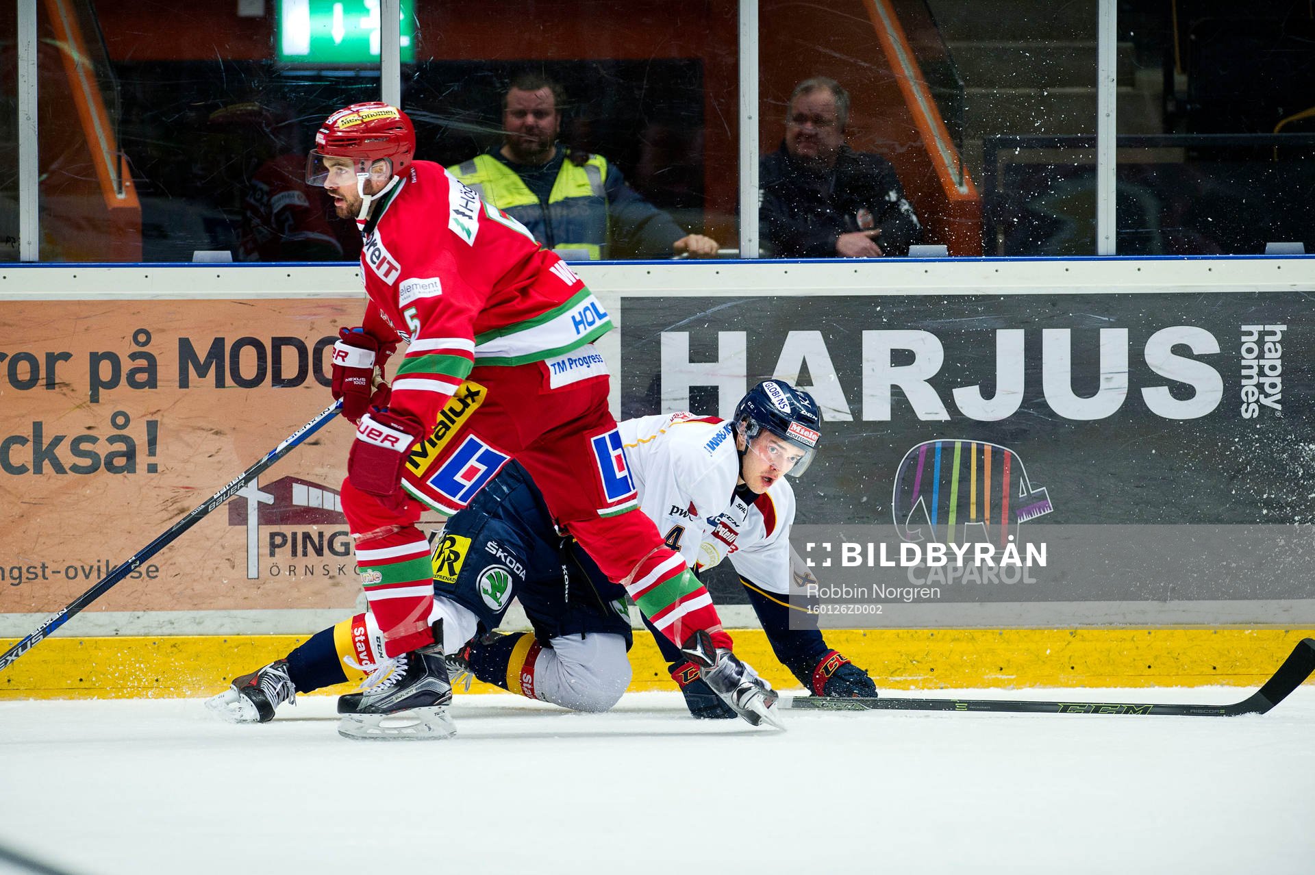 Modos Noah Welch och Djurgårdens Marcus Högström