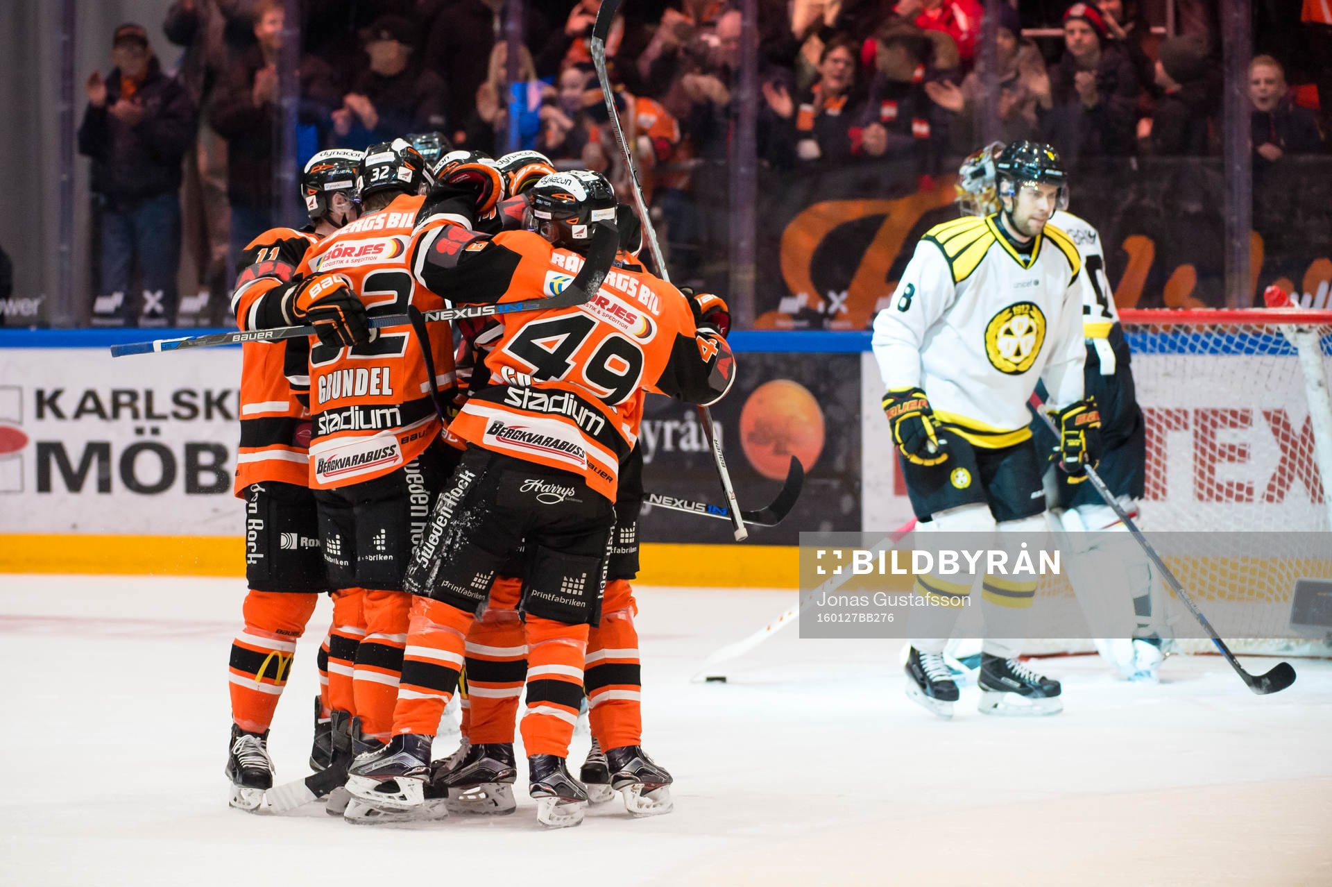 Karlskronas Alexander Bergström har gjort 1-1