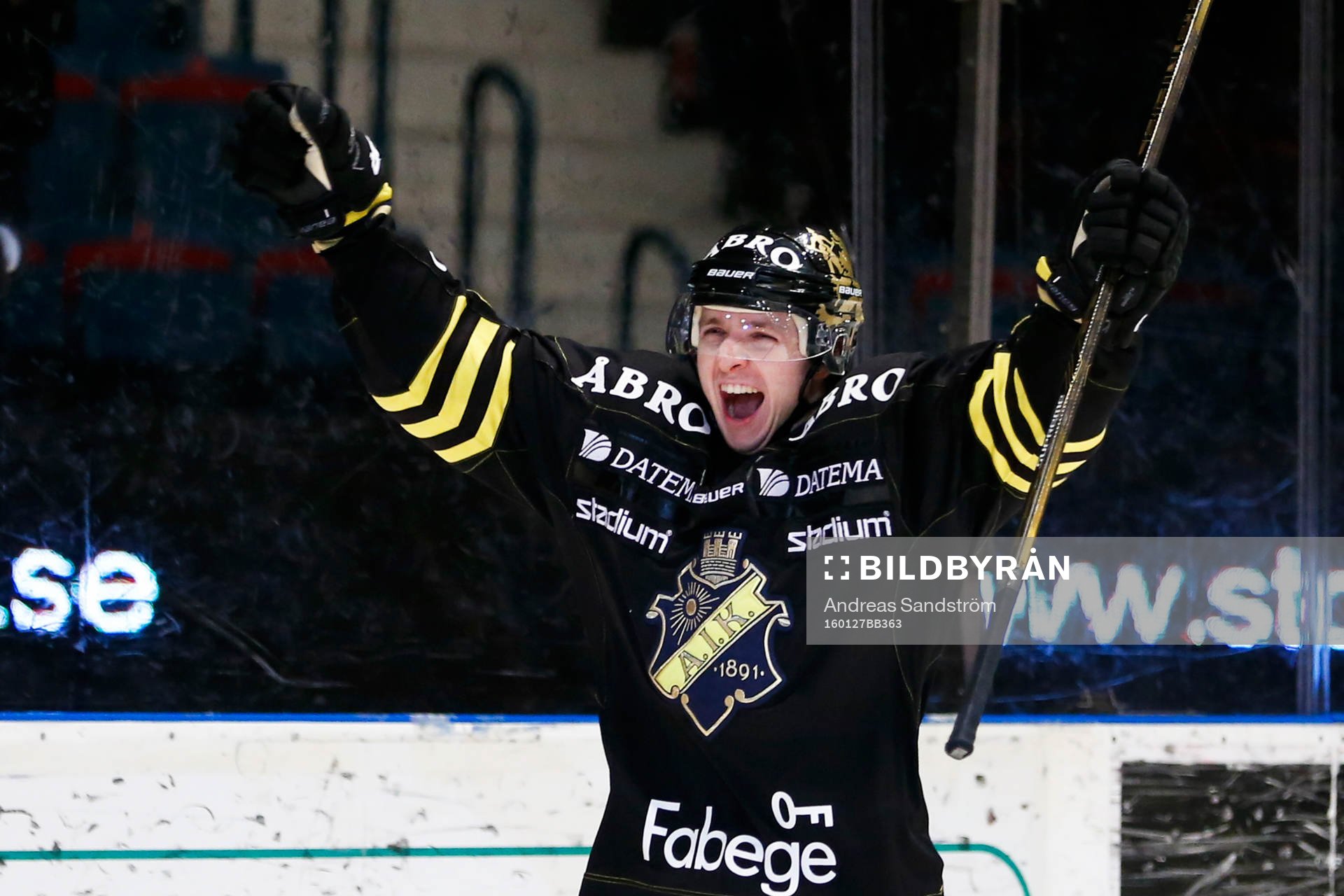 s Robin Kovacs jublar