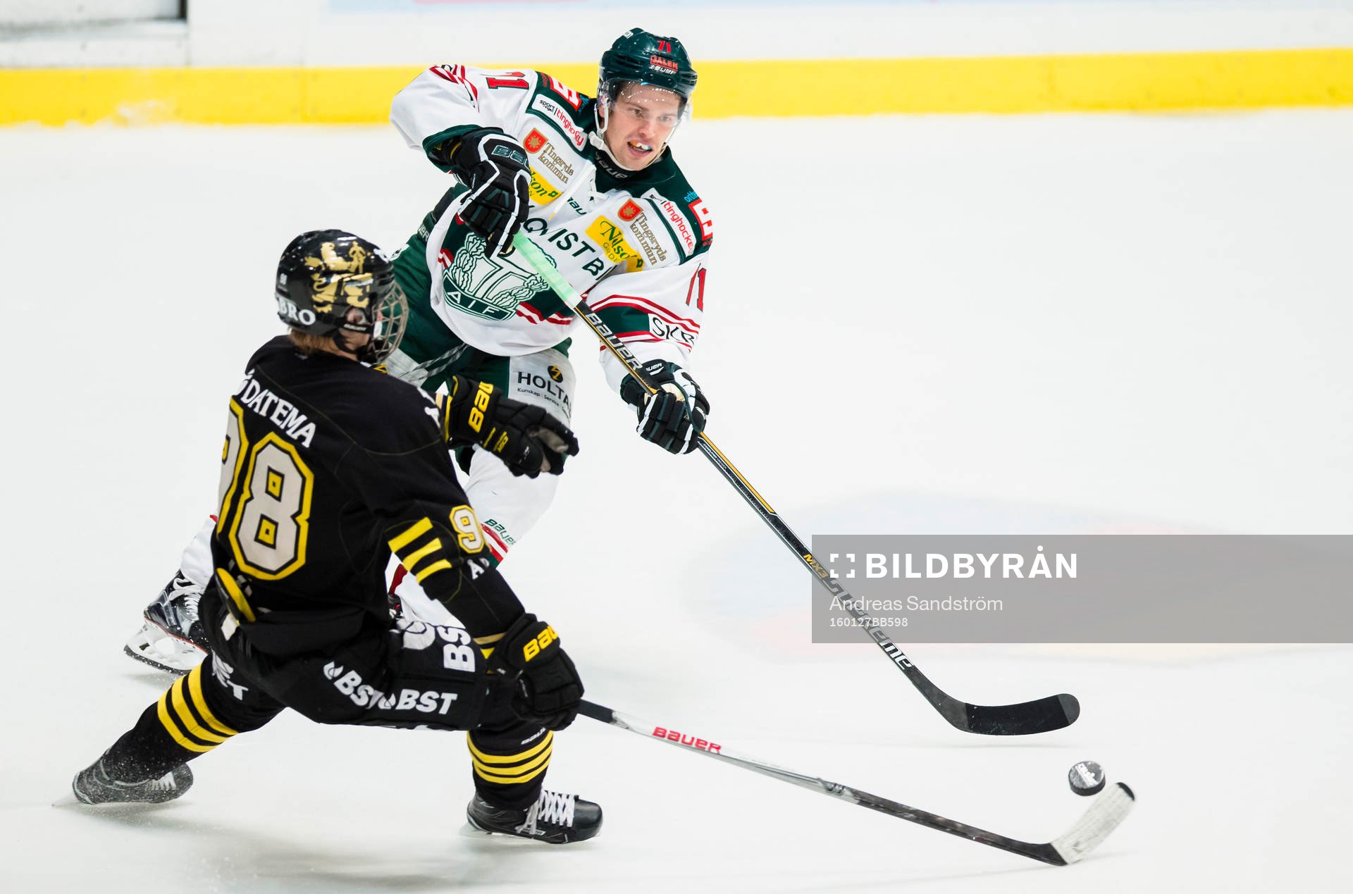 s Jesper Bratt