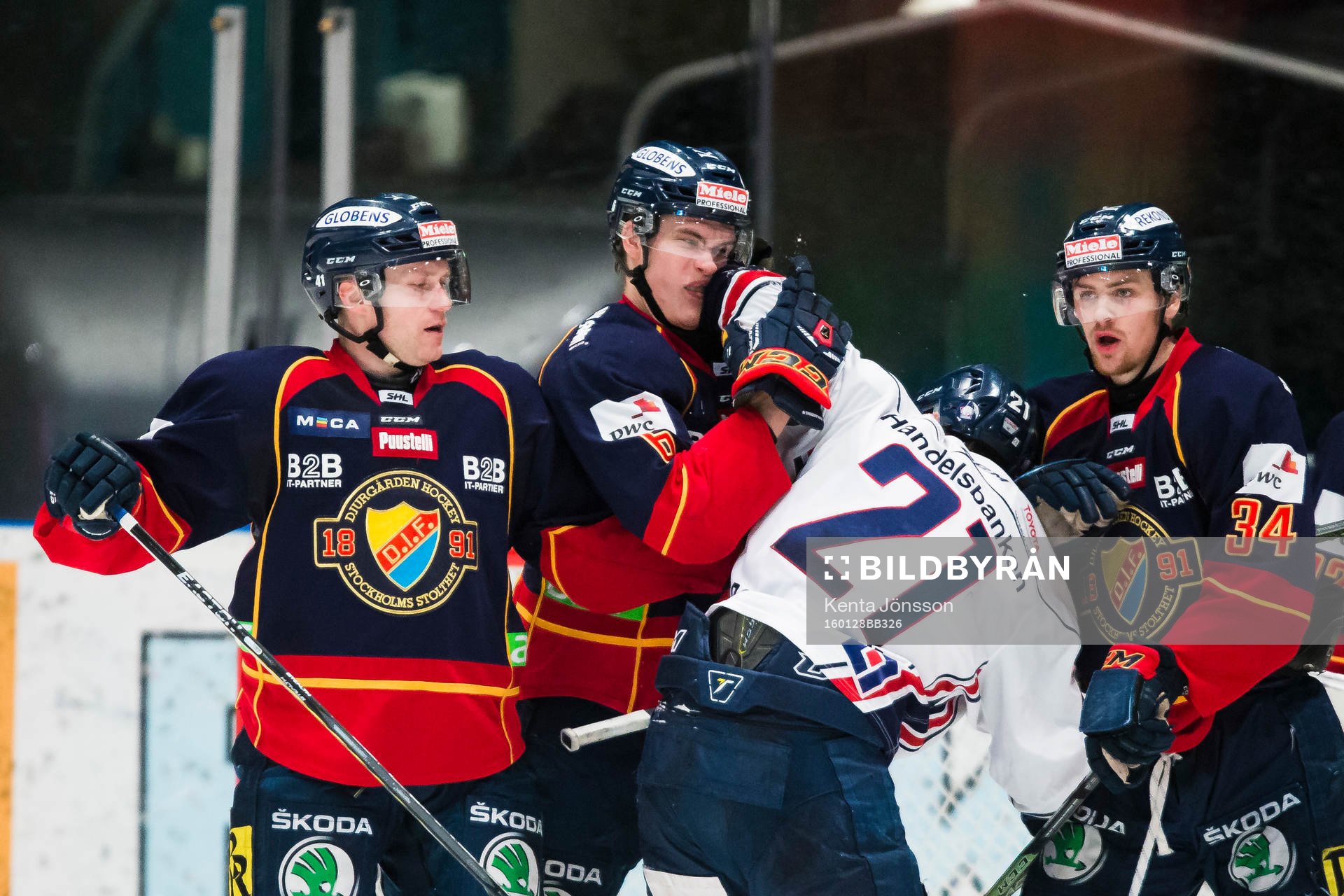 Linköpings Anton Blomberg i bråk med Djurgårdens Andreas