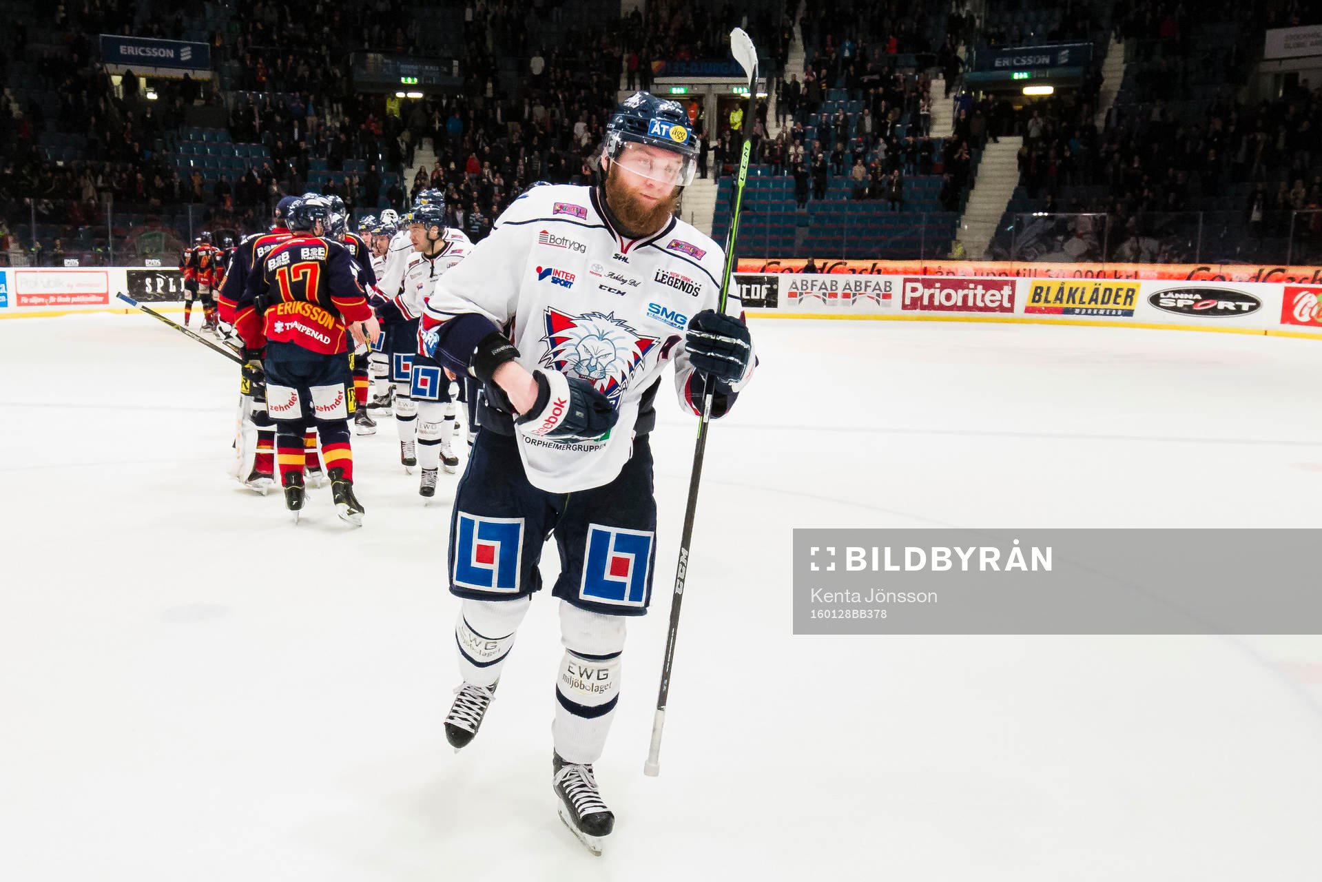 Linköpings Jonas Junland deppar