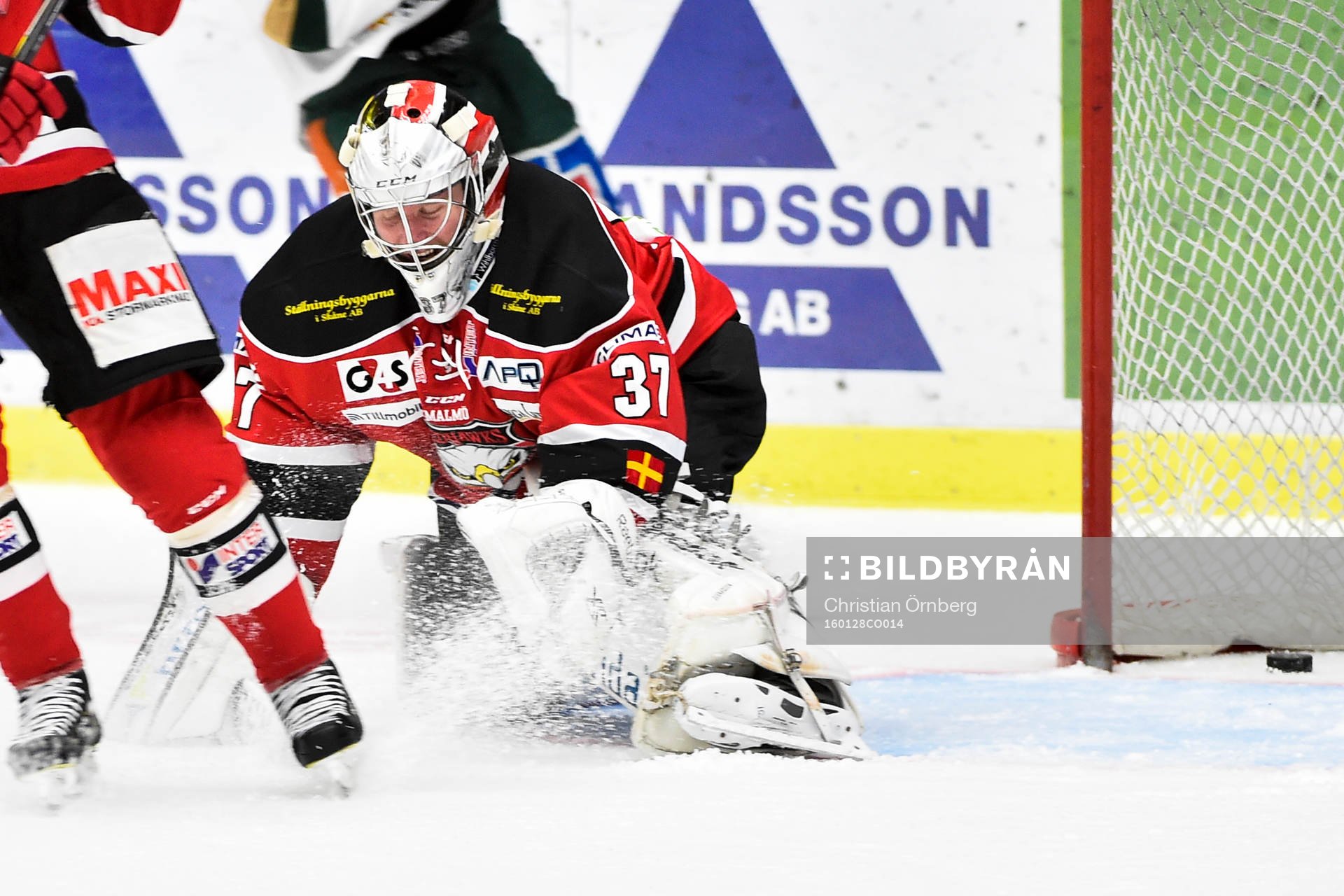 Malmö Redhawks målvakt Jonas Gunnarsson släpper in 0-1