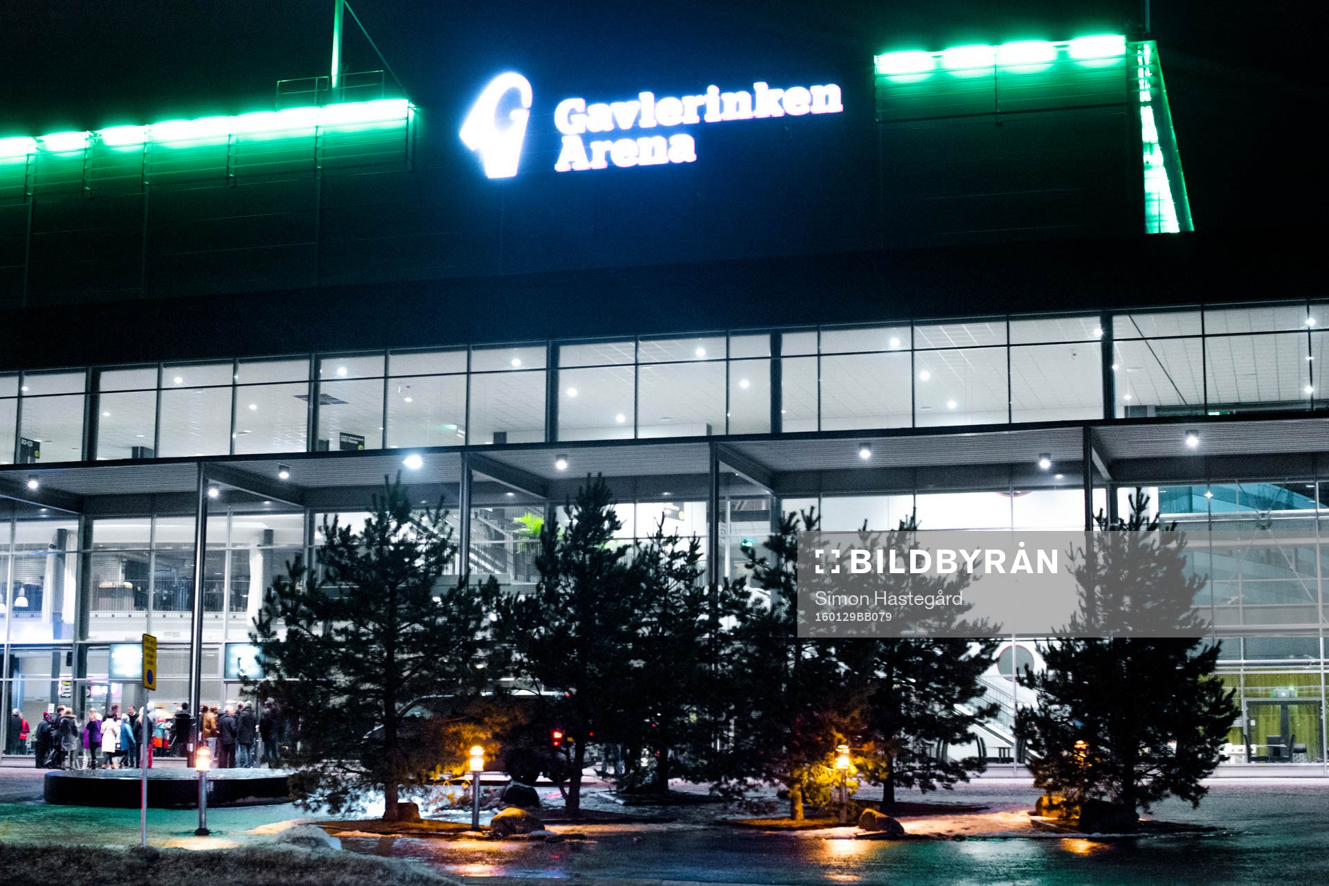 Exteriörbild på Gavlerinken Arena före ishockeymatchen i