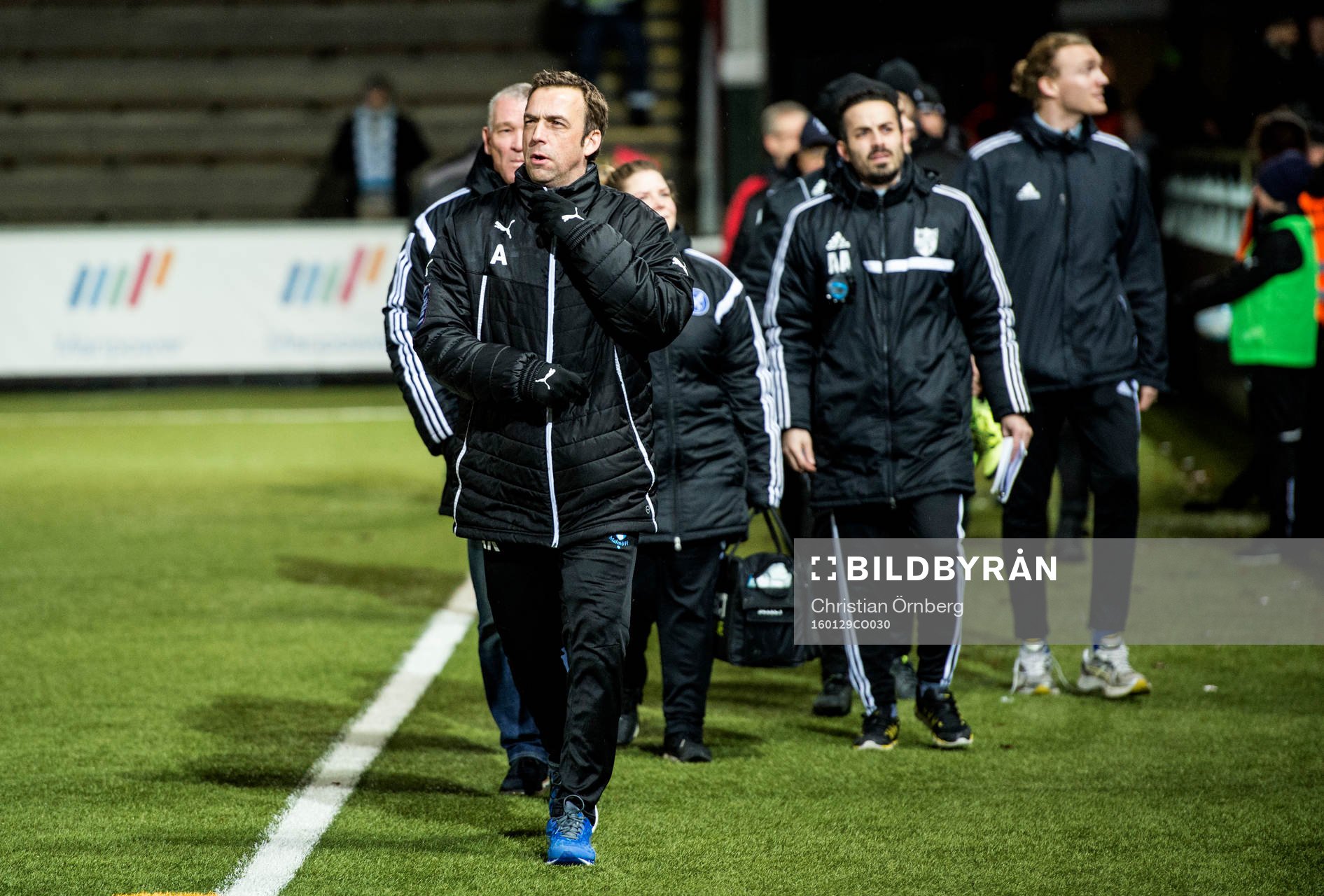 Malmös tränaren Allan Kuhn innan träningsmatchen i