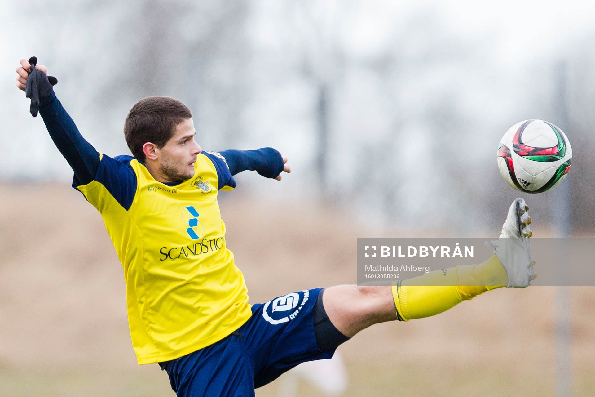 Ängelholms Dennis Stojanovic-Fredin under fotbollsmatchen i träningsmatchen mellan Ängelholms FF och Tvååkers IF den 30 januari i Ängelholm.