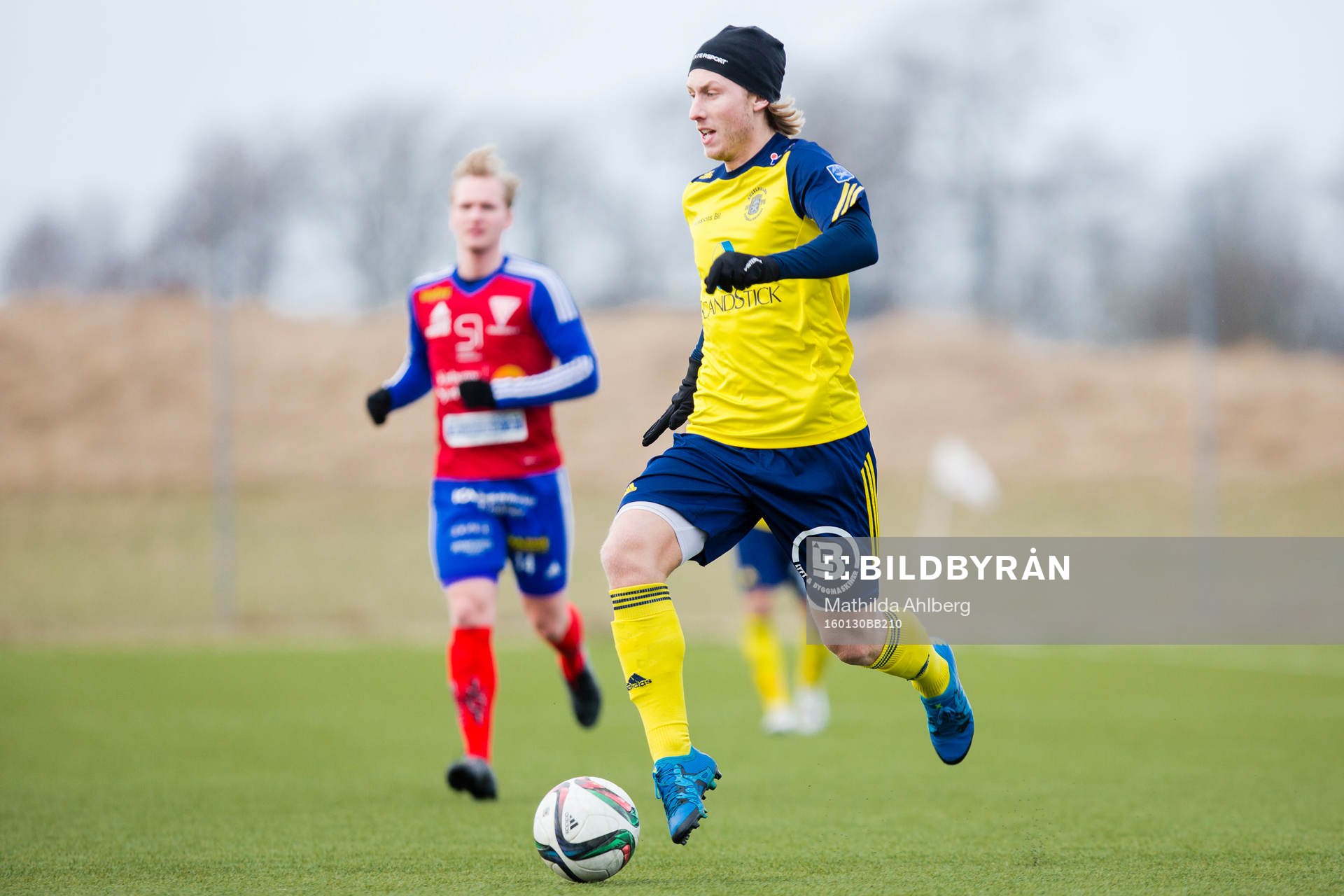 Ängelholms Philip Bernholtz  under fotbollsmatchen i träningsmatchen mellan Ängelholms FF och Tvååkers IF den 30 januari i Ängelholm.