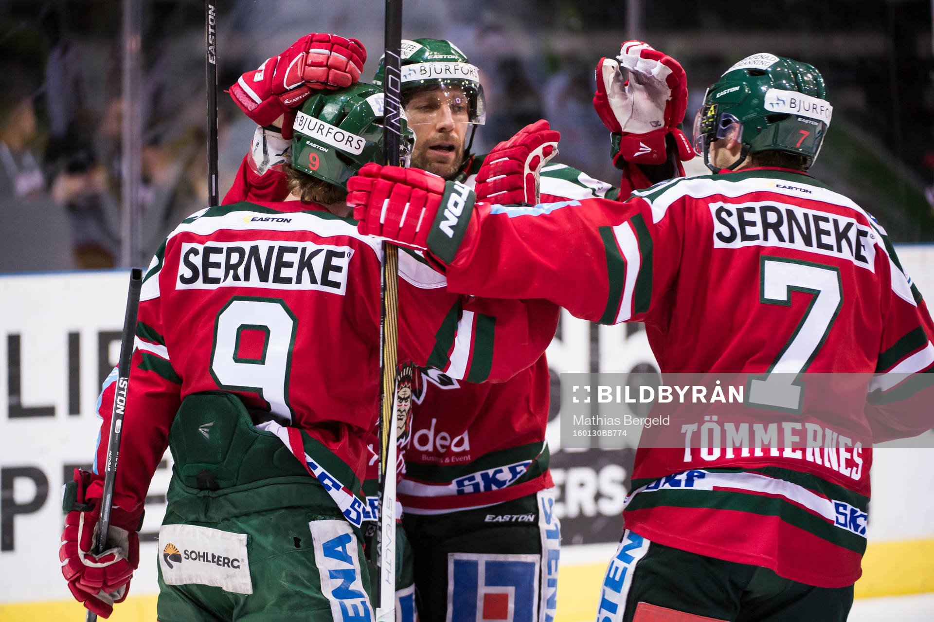 Frölundas Spencer Abbott, målskytten Ryan Lasch, Joel